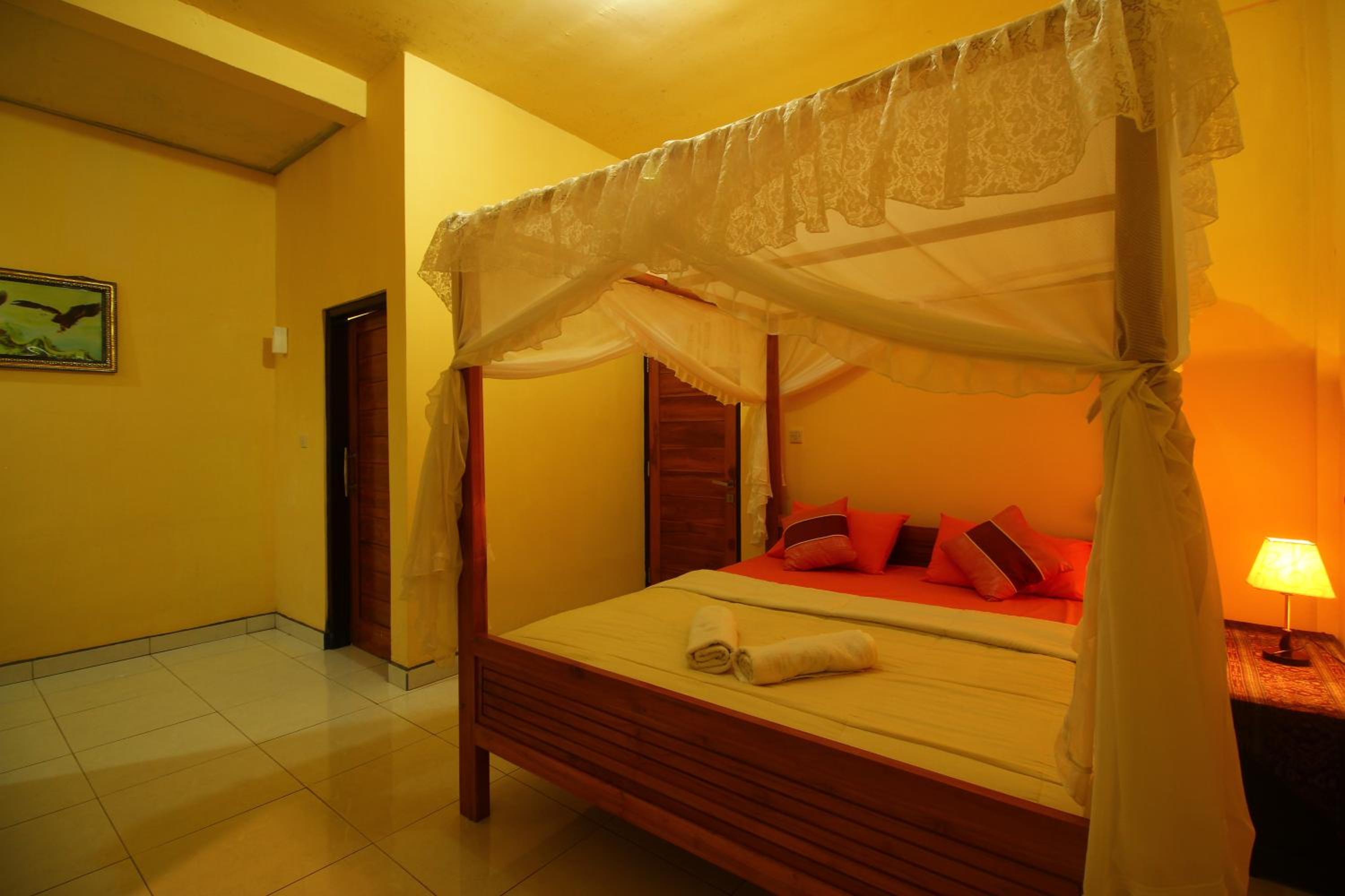 Double Room with Mountain View