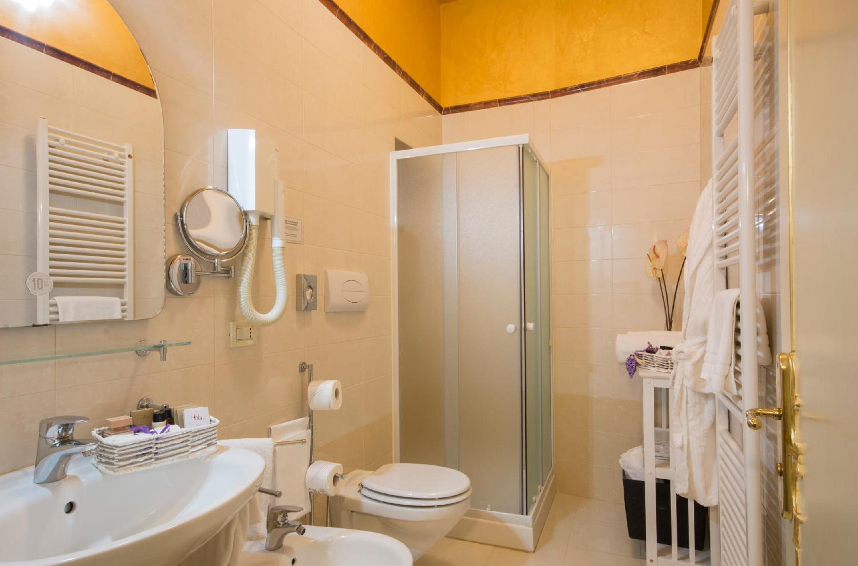 Superior Double Room photo 3