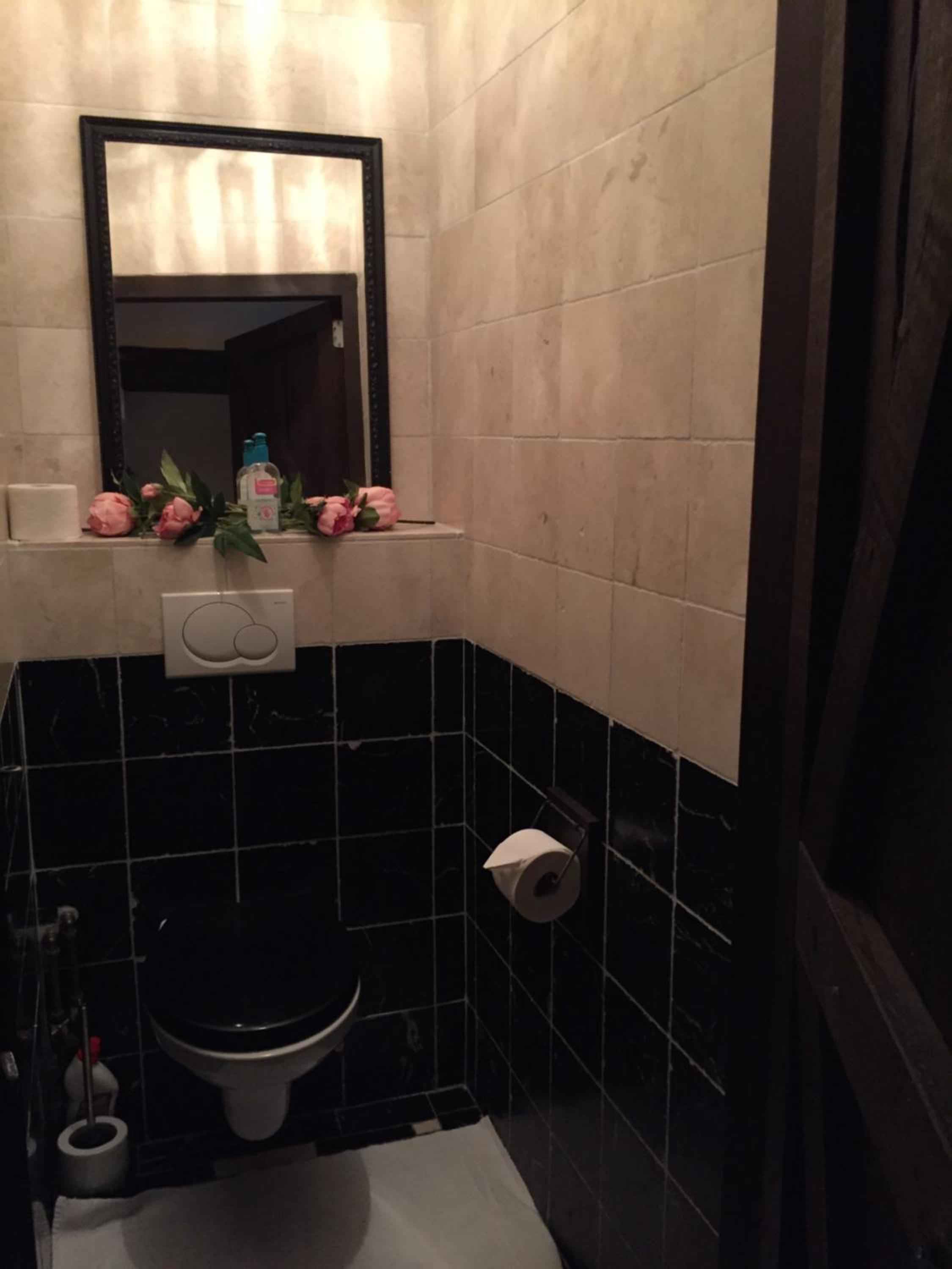 Deluxe Suite with Spa Bath - Photo 3