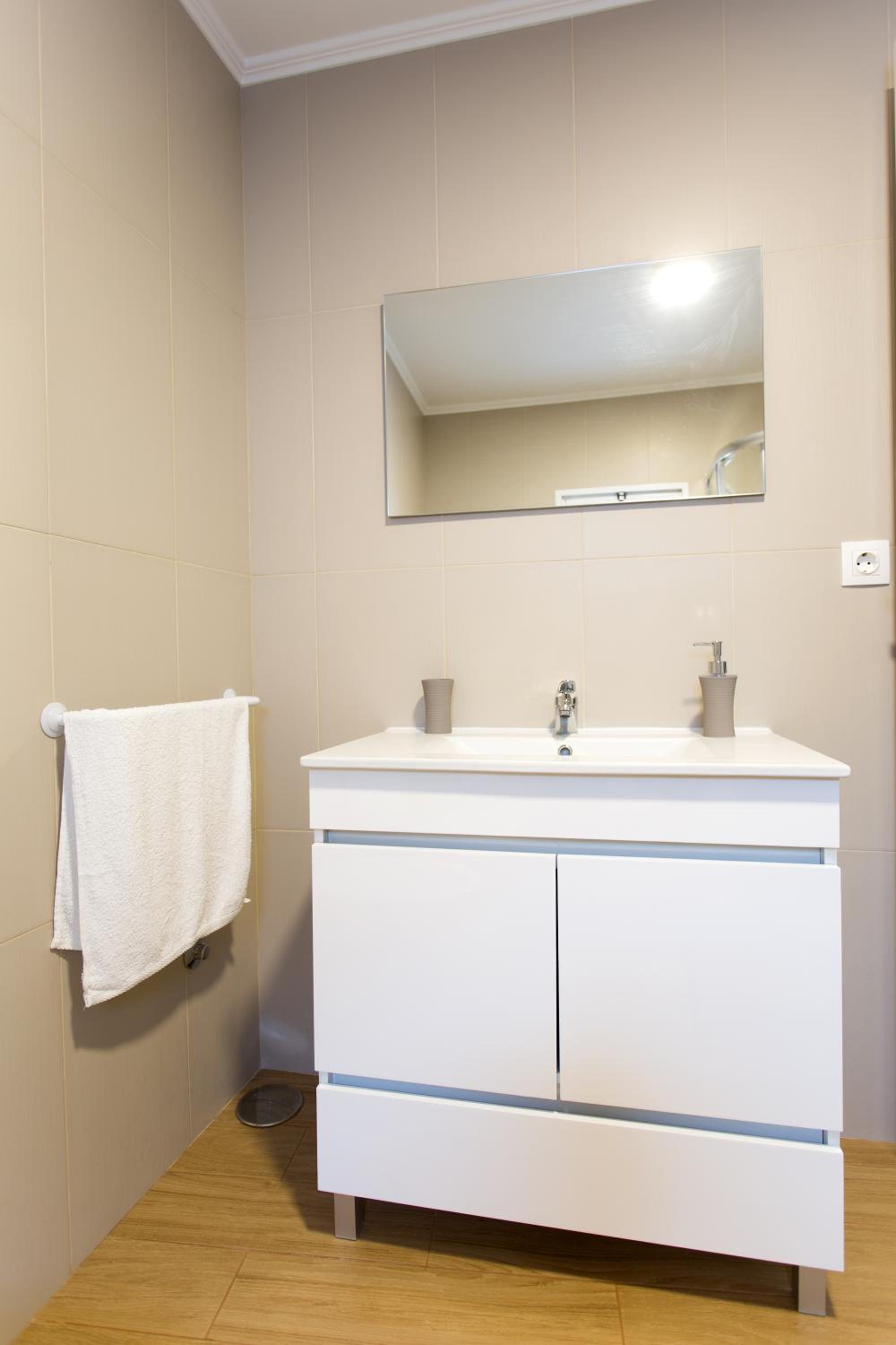 Apartment - Photo 7