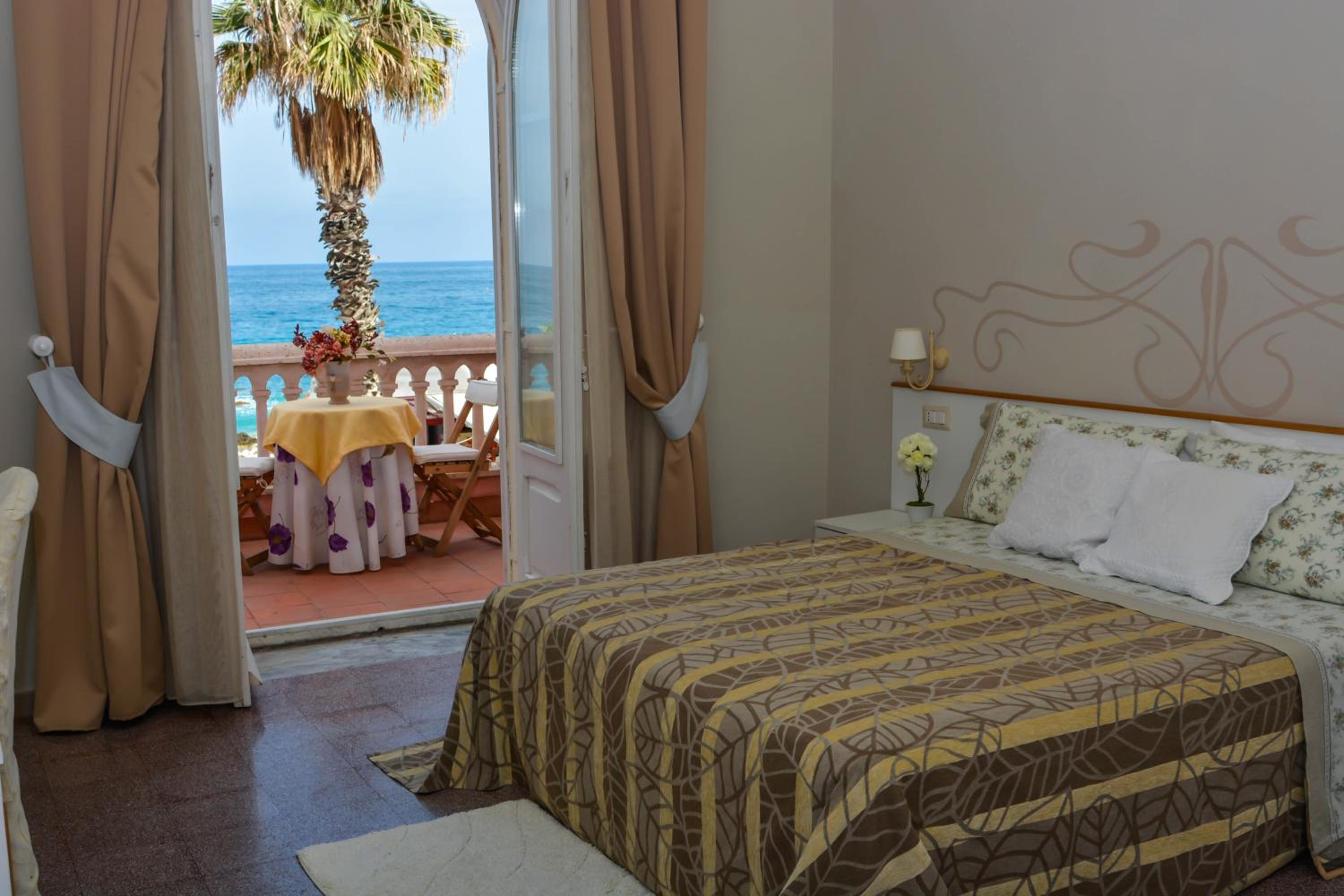 Double Room with Sea View