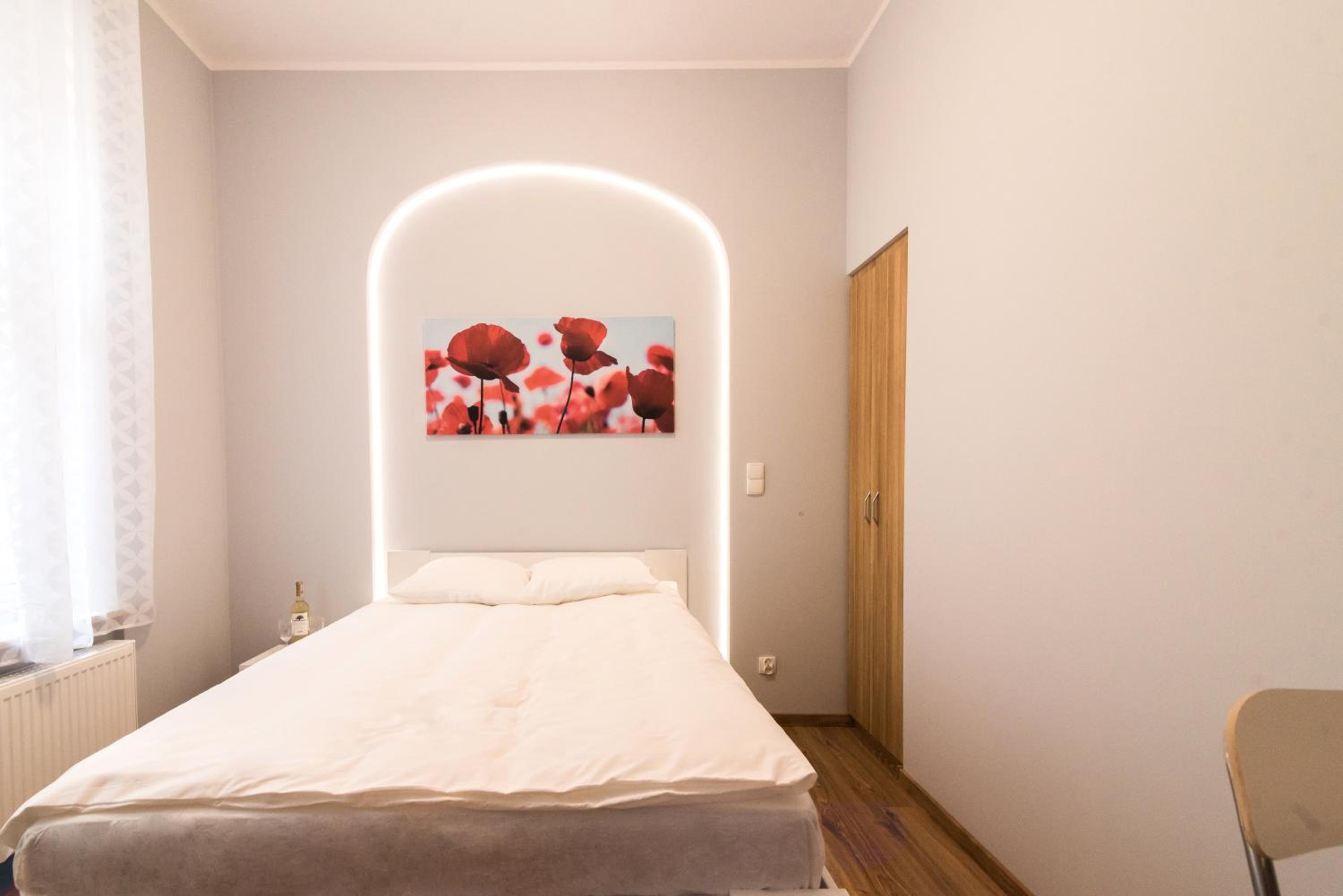 Double Room with Private Bathroom photo 1