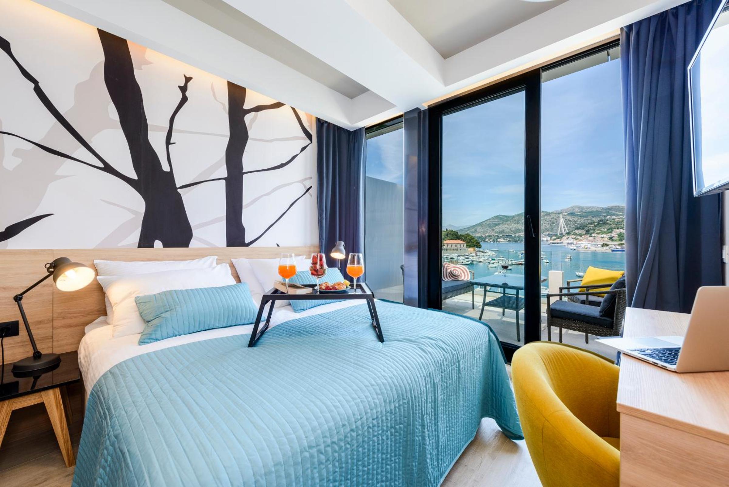 Executive Studio with Terrace and Sea View photo 1