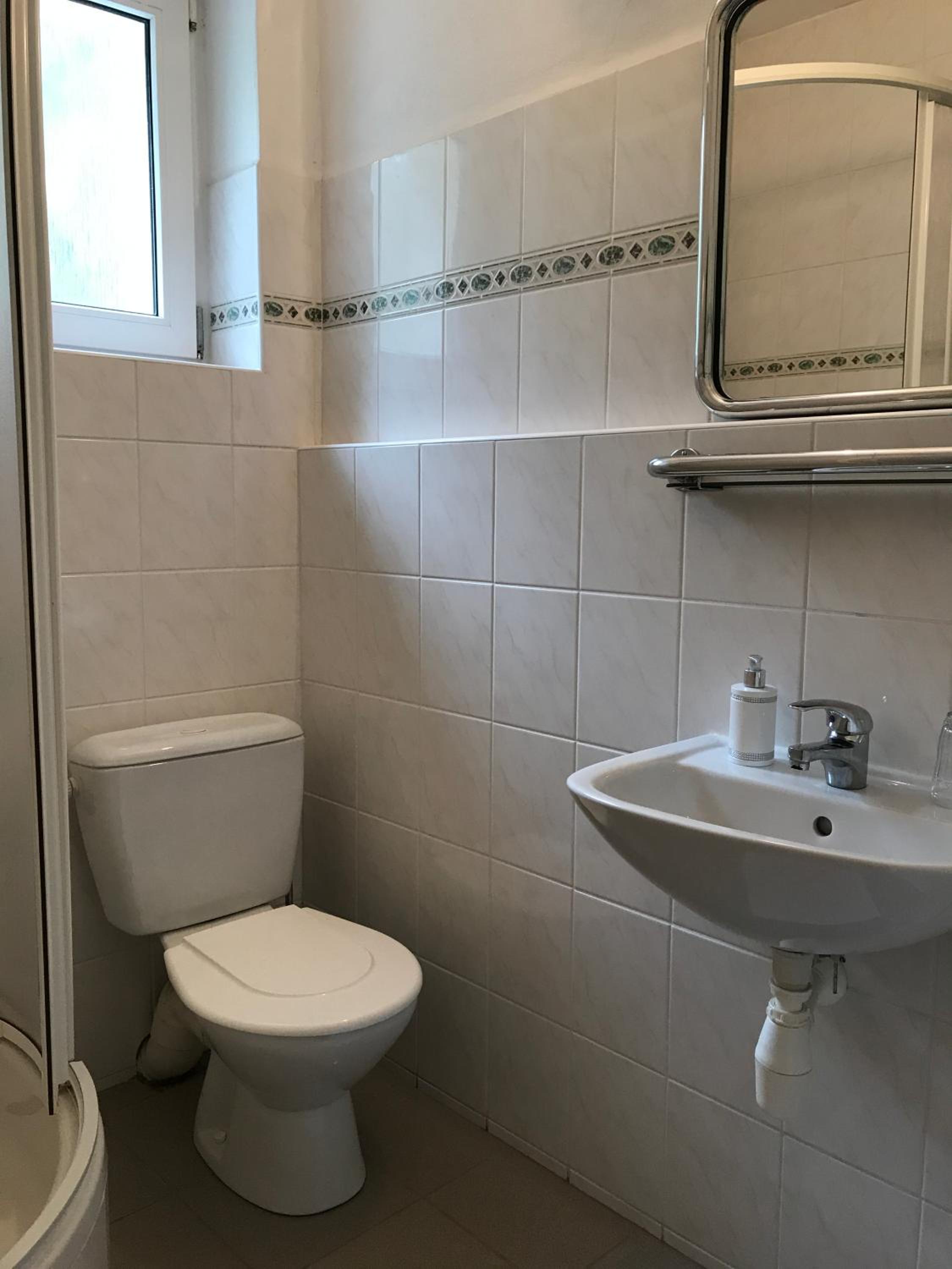 Double or Twin Room with Bathroom photo 3