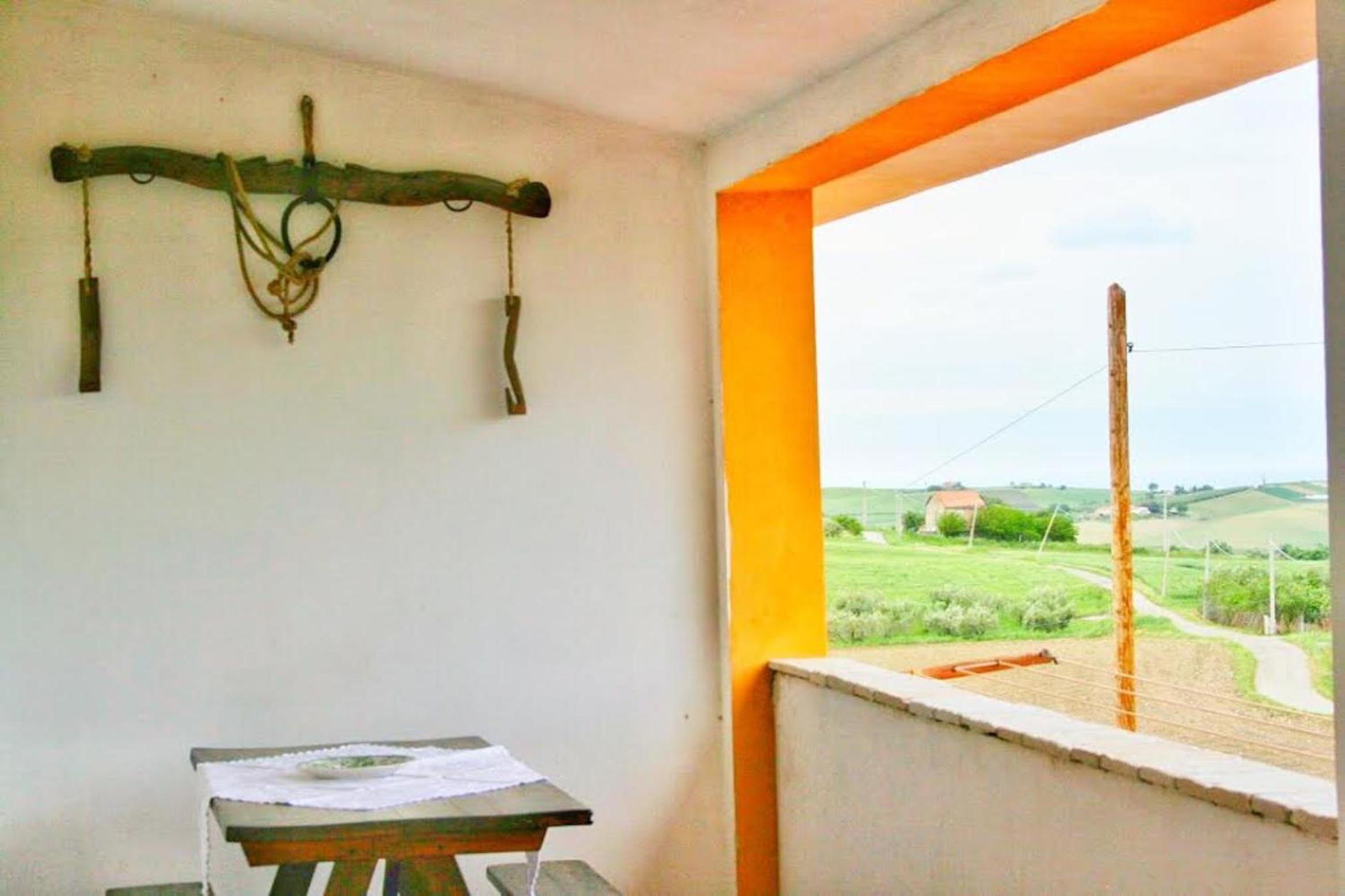 Apartment with Terrace - Photo 3