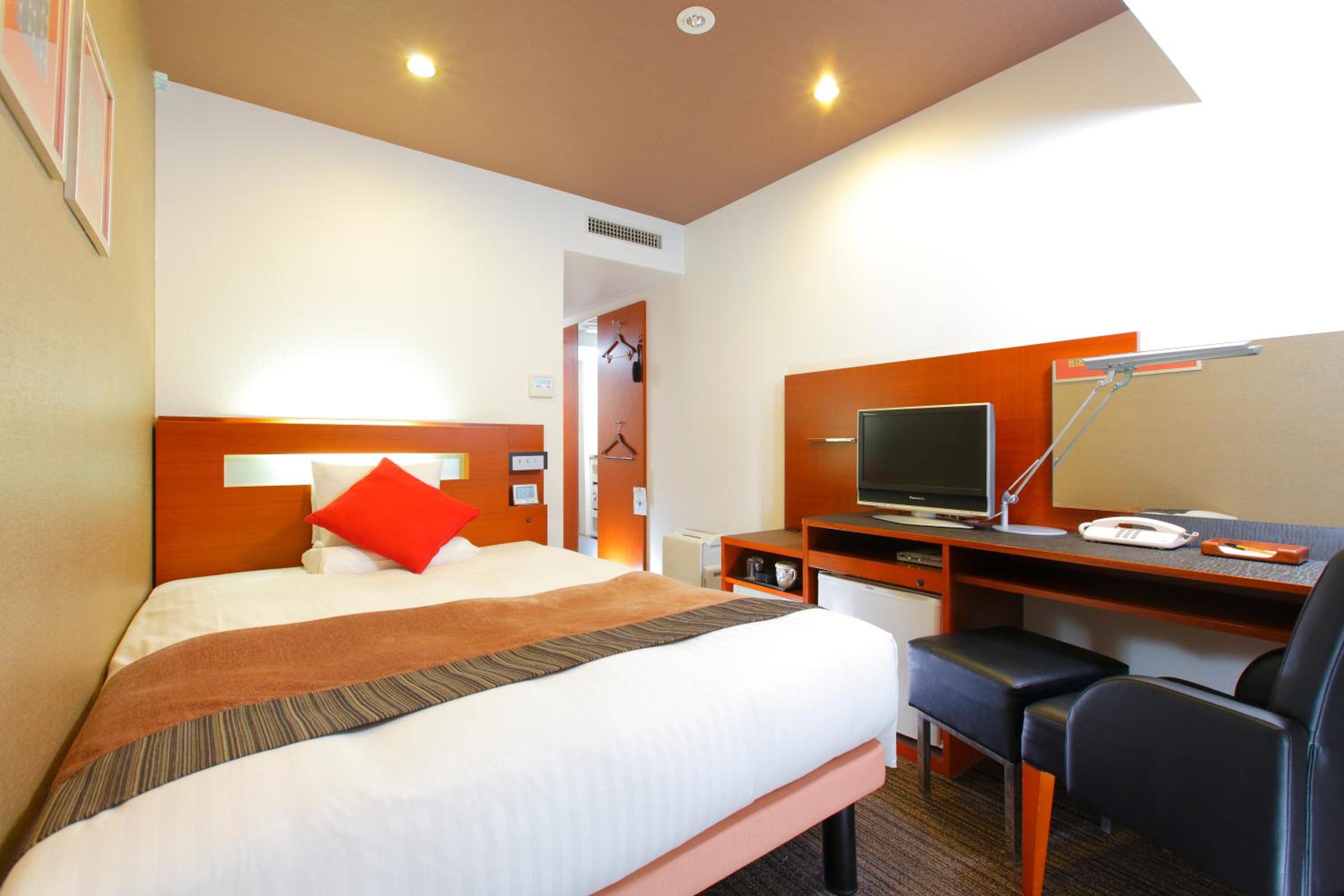 Single Room Selected At Check-In - Late Check-In 18pm - Non-Smoking photo 1