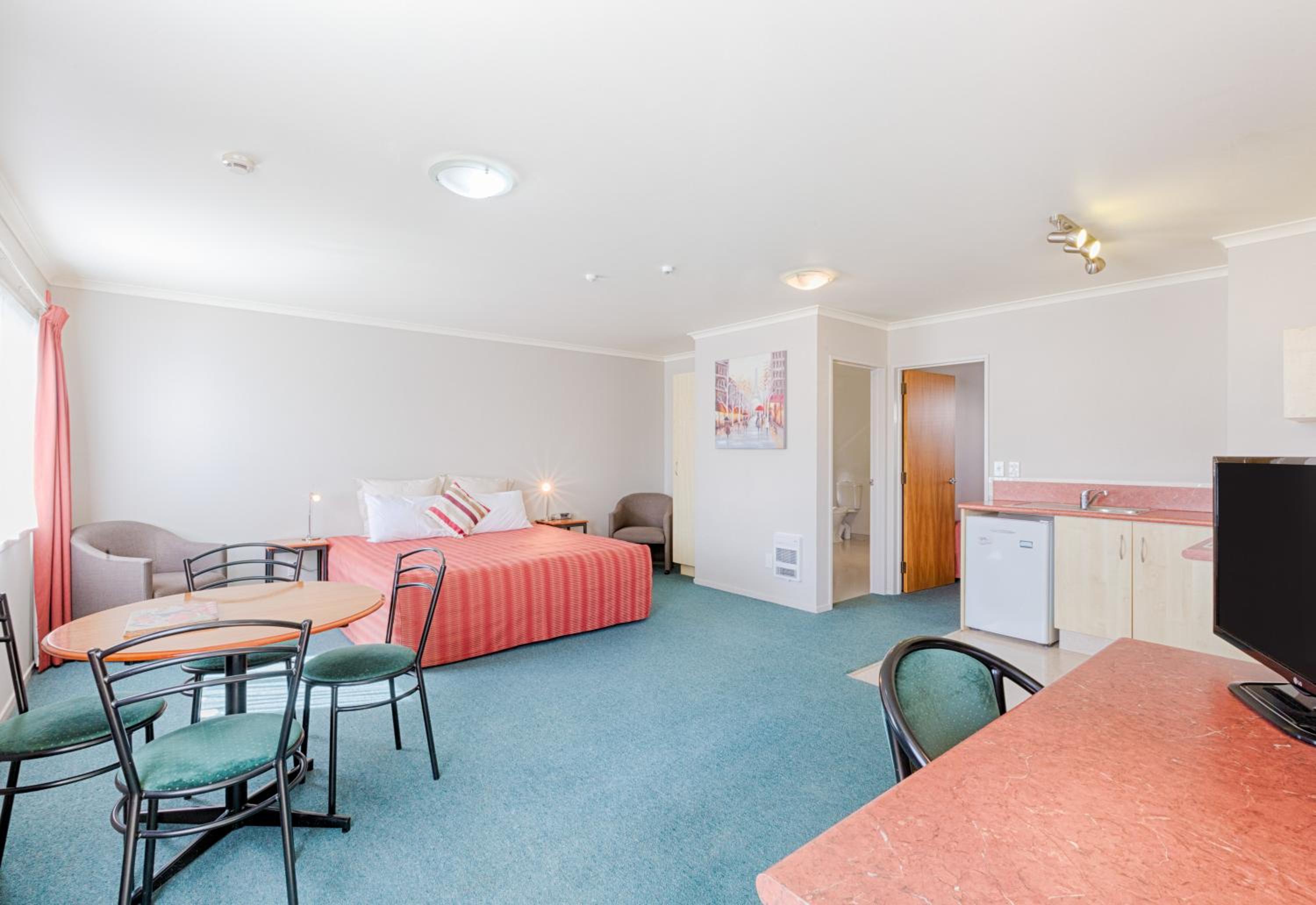 One Bedroom Spa Unit photo 1
