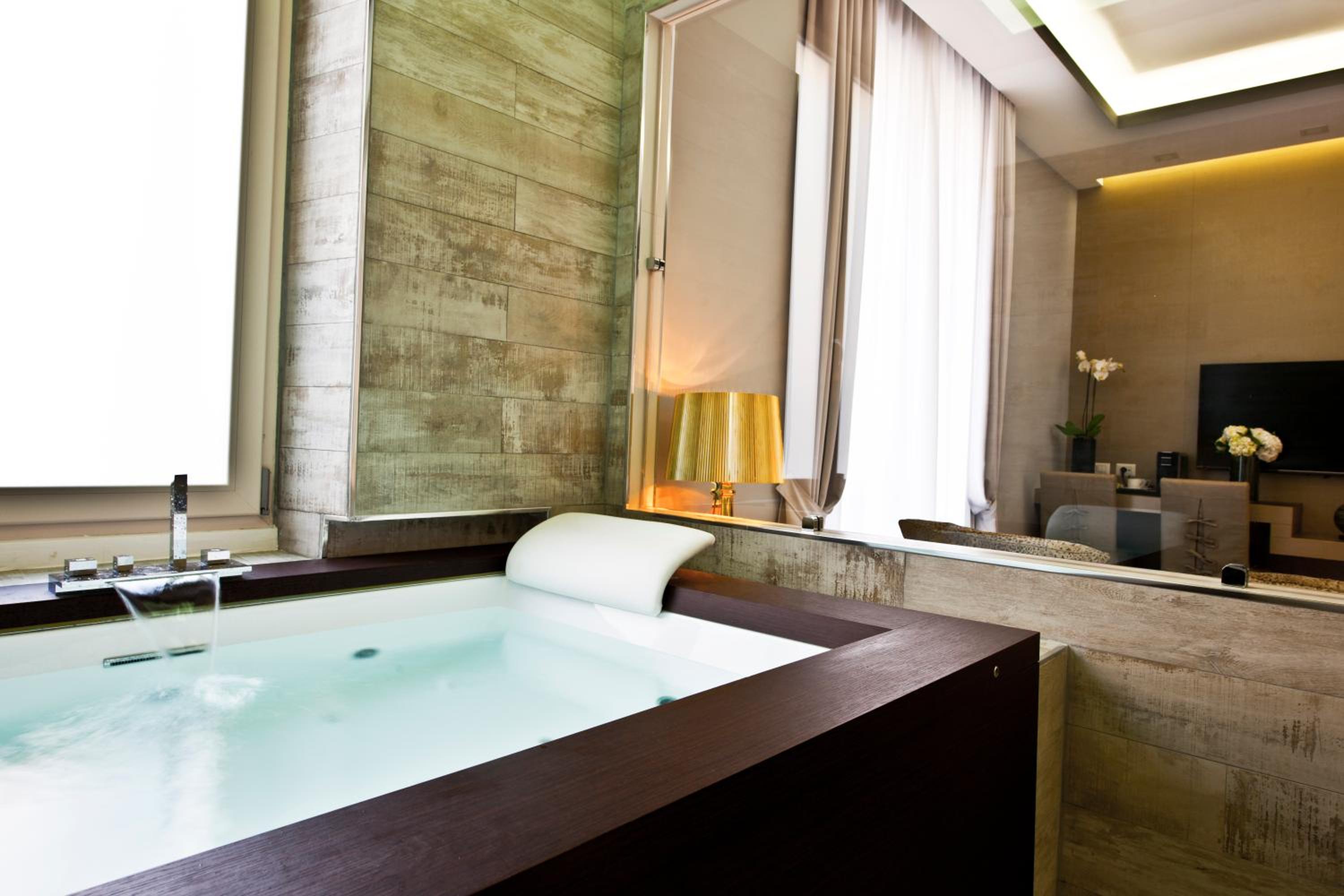 Executive Suite photo 3