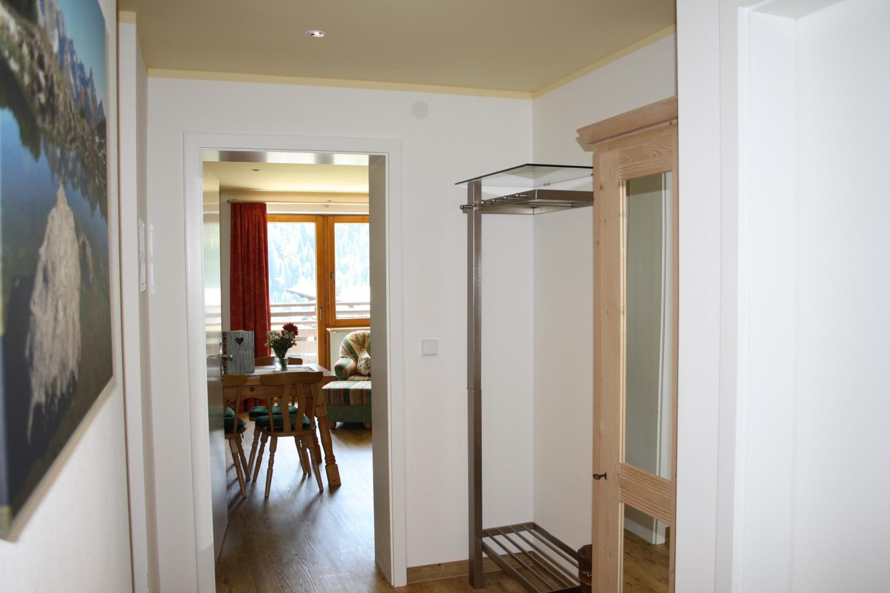 Suite (2 Adults)