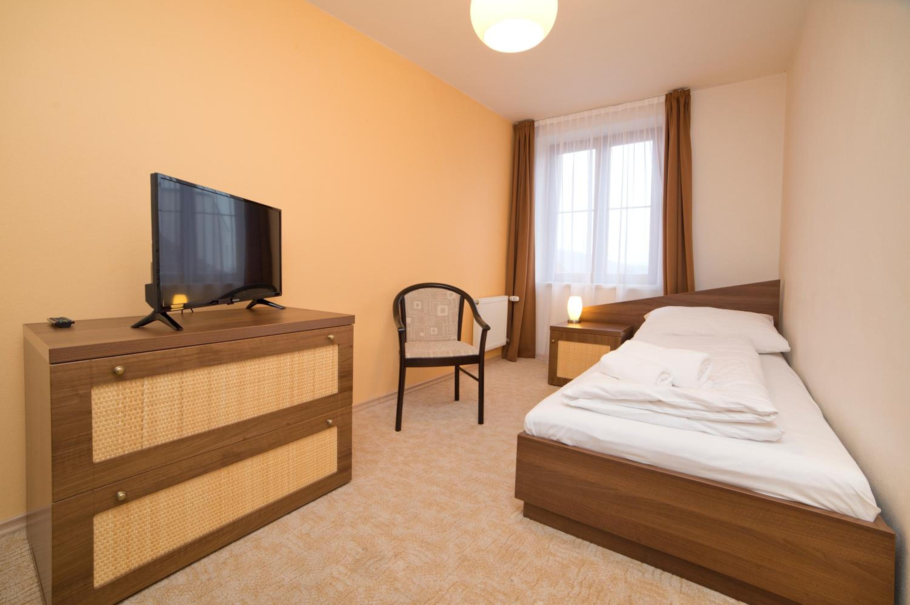Superior Triple Room photo 3