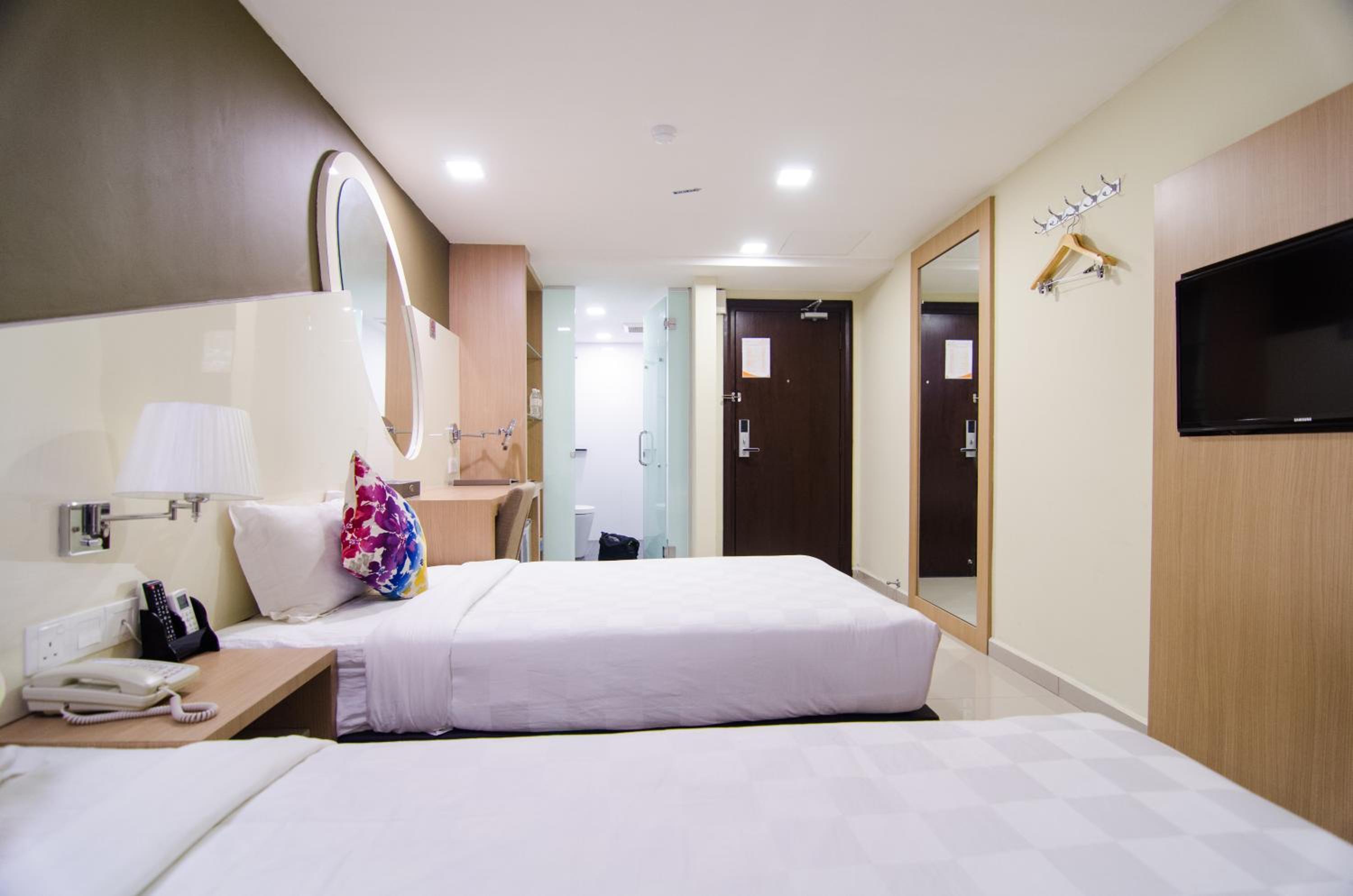 Deluxe Twin Room photo 3