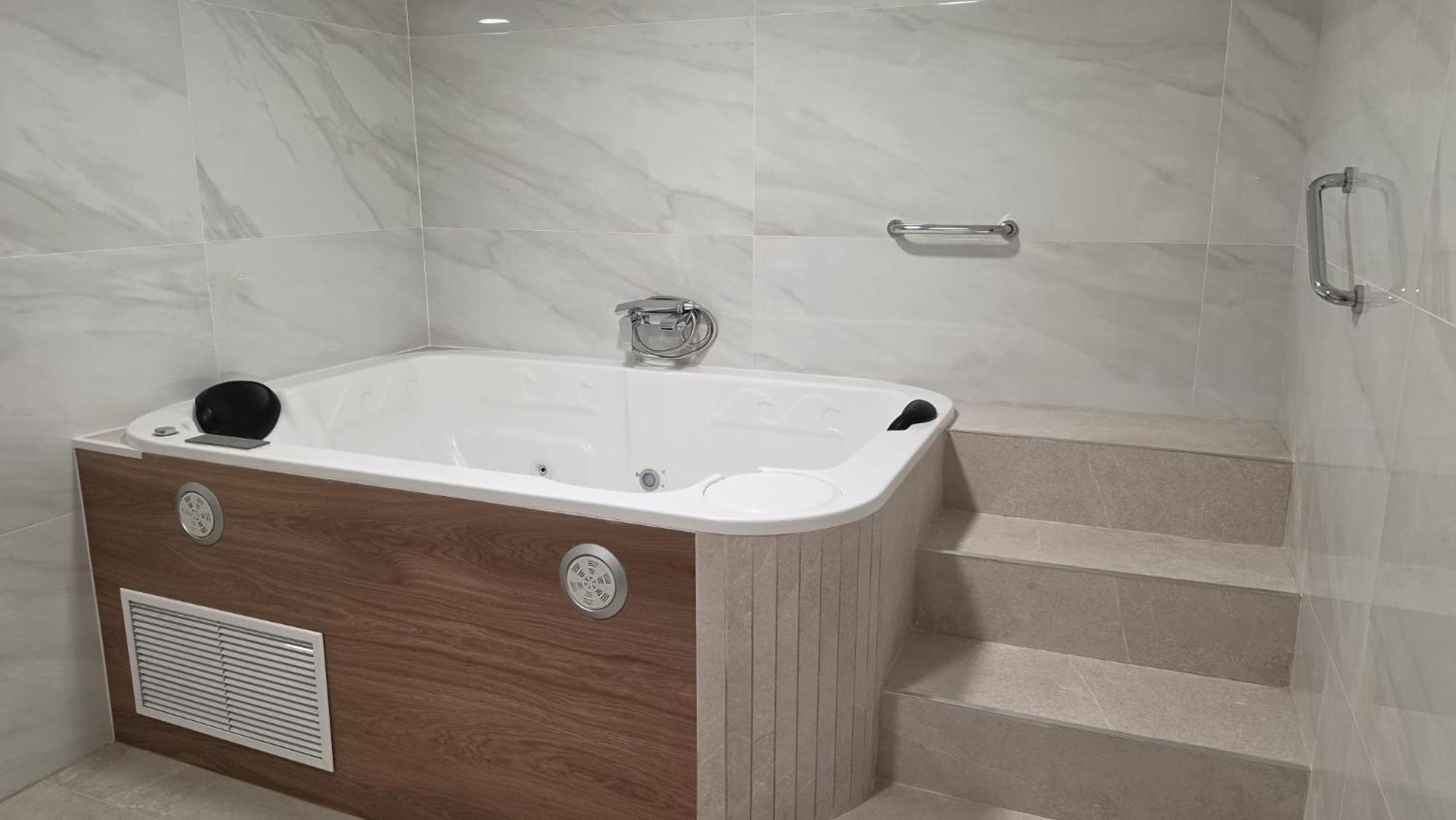 Suite Privilege with Terrace photo 2