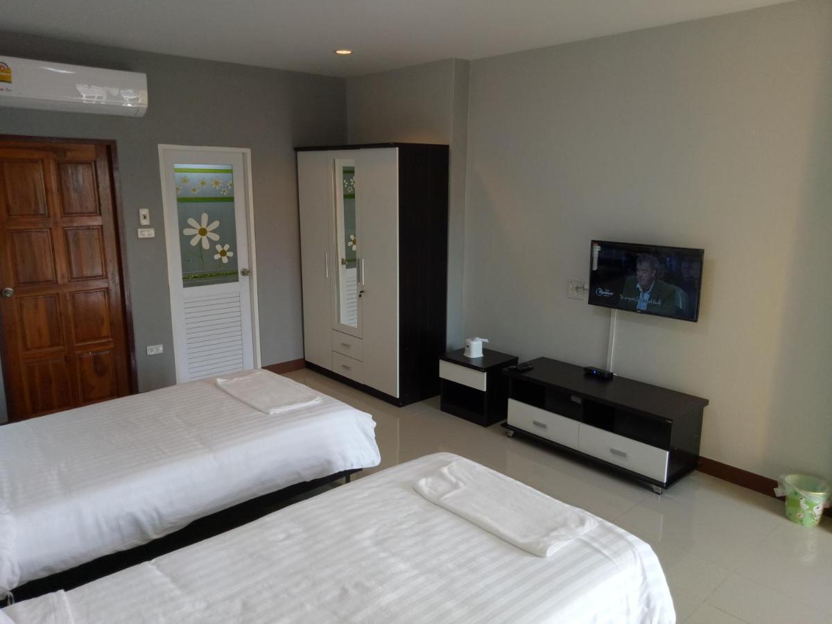Standard Twin Room photo 3
