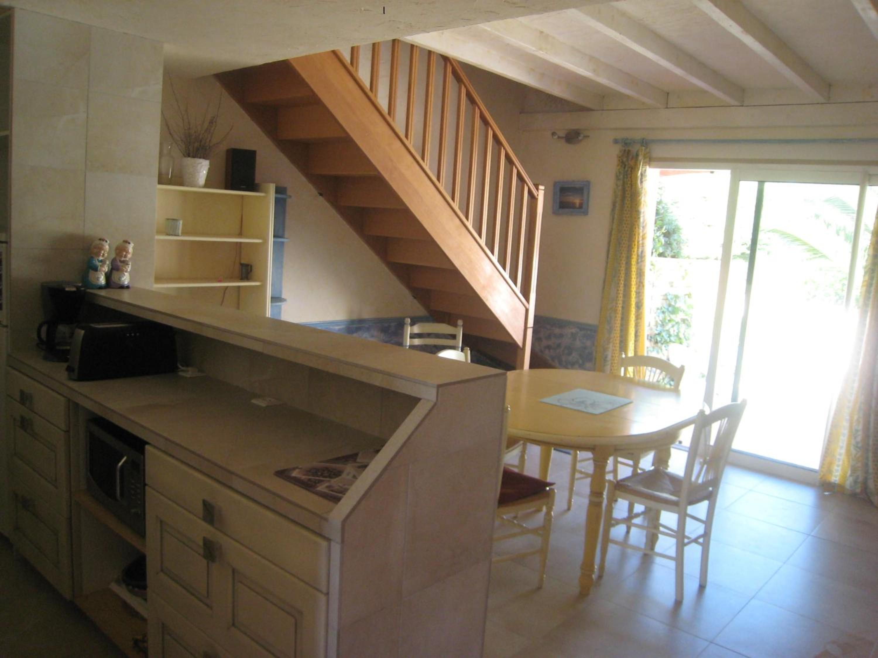Three-Bedroom House photo 2
