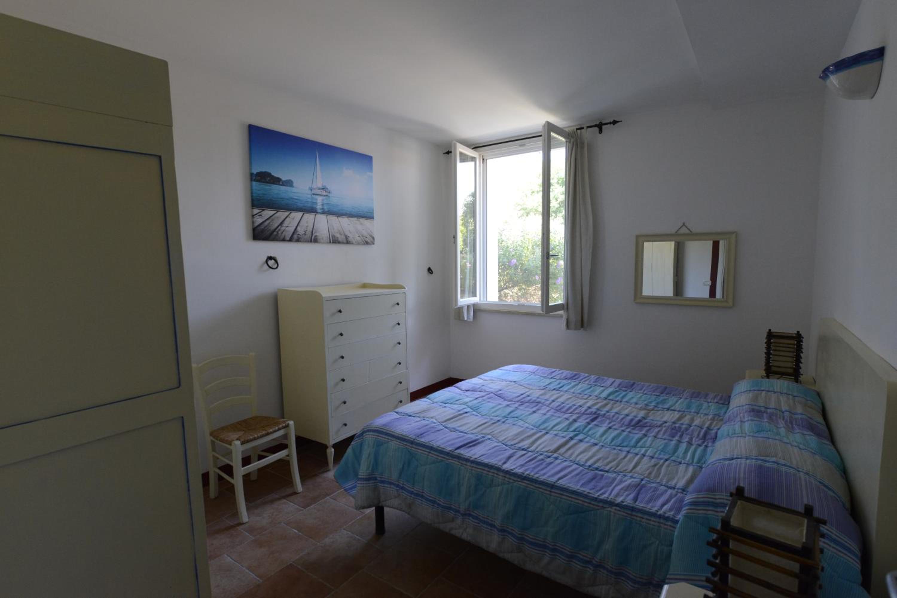 Deluxe One-Bedroom Apartment with Garden View photo 1