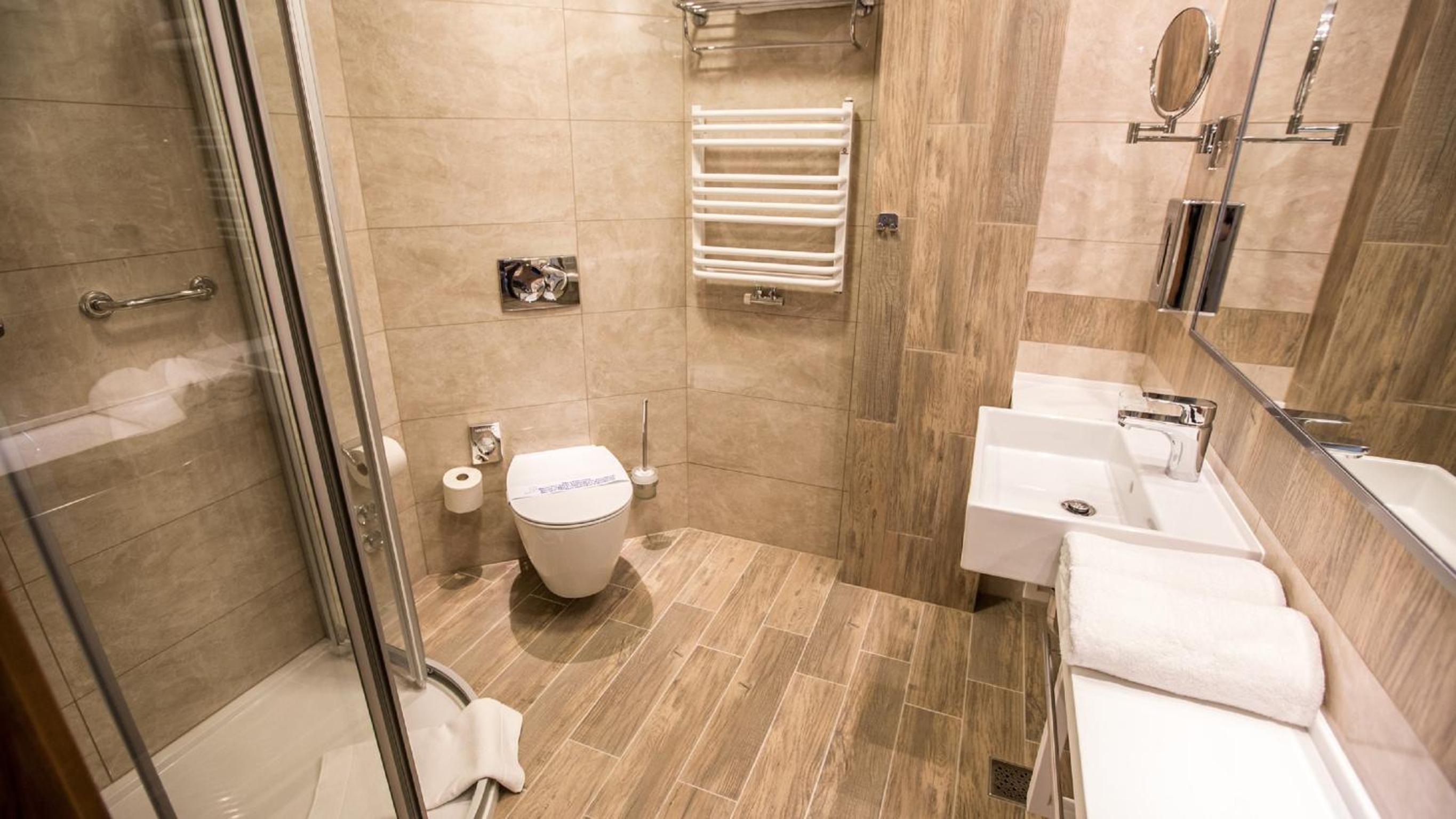 Twin Room with Balcony photo 3