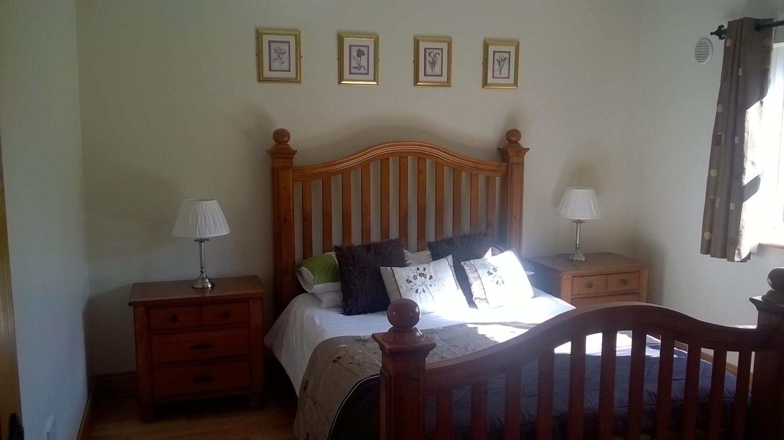 Three-Bedroom House - Photo 1