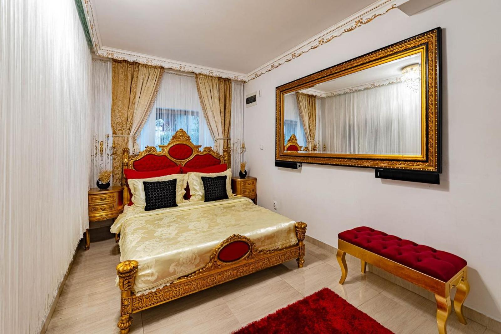 King Room