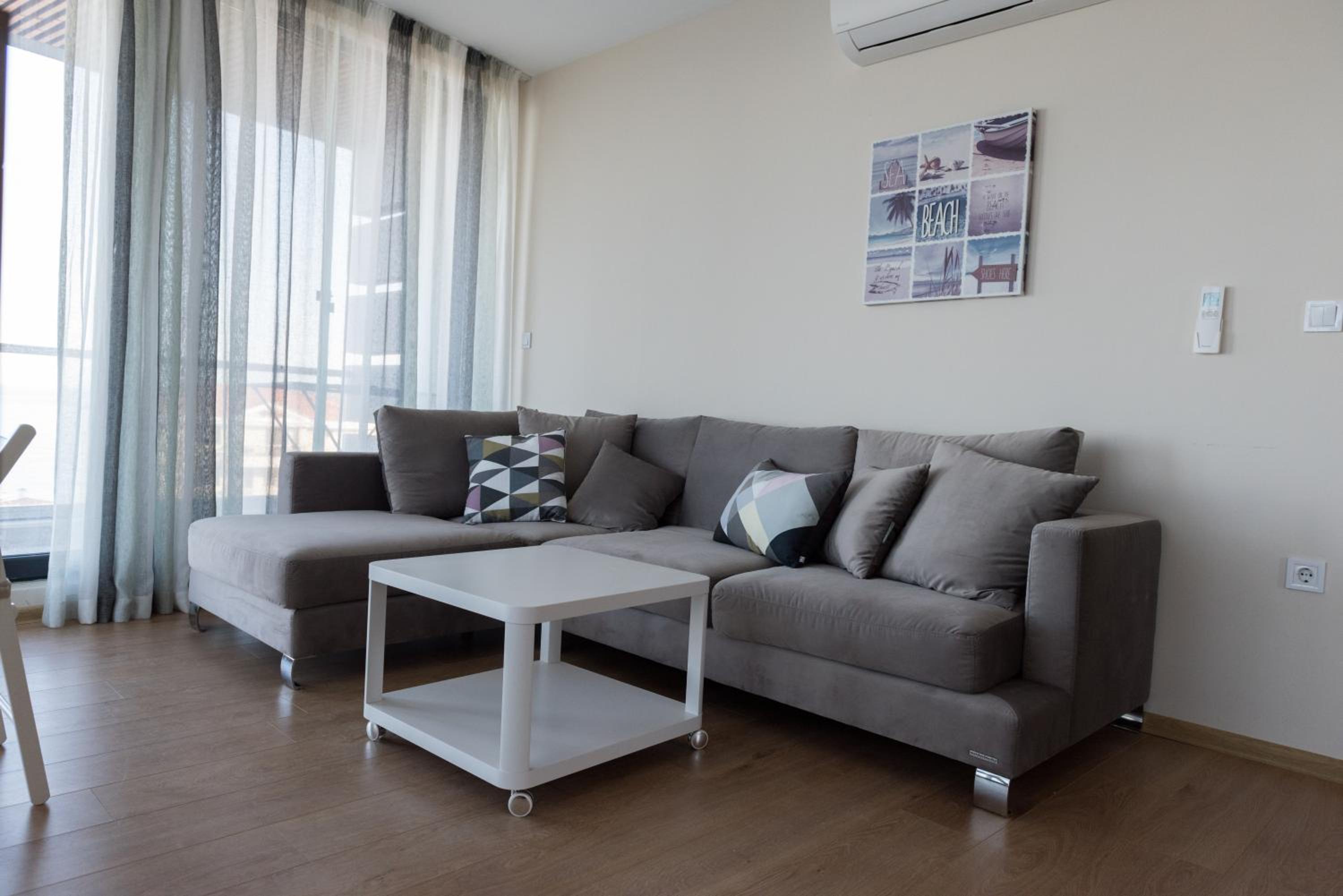 Apartment with Sea View