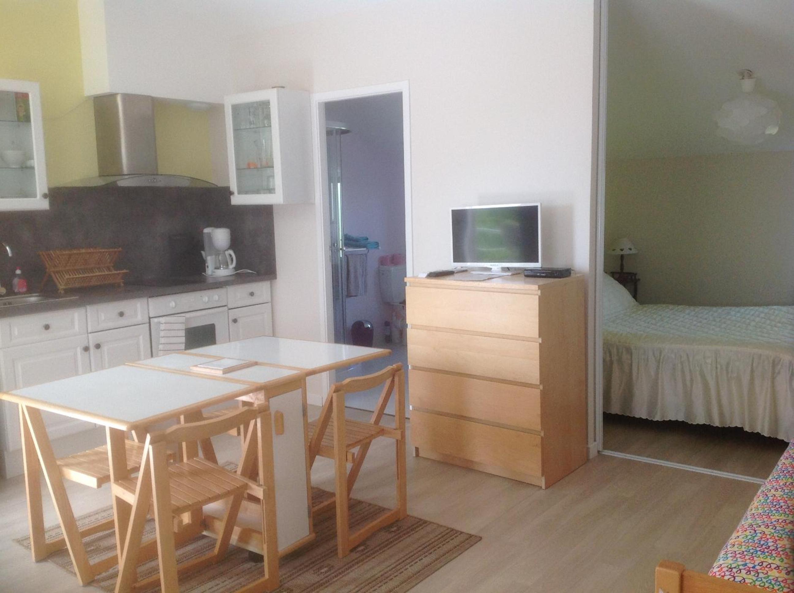 Apartment - Photo 96