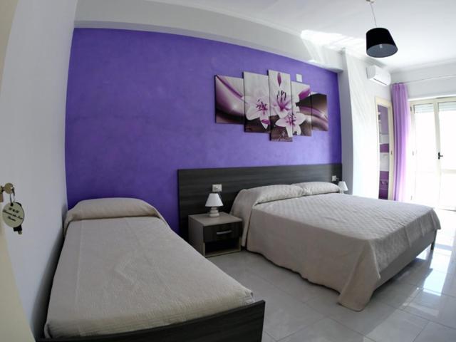 Quadruple Room with Private Bathroom photo 2