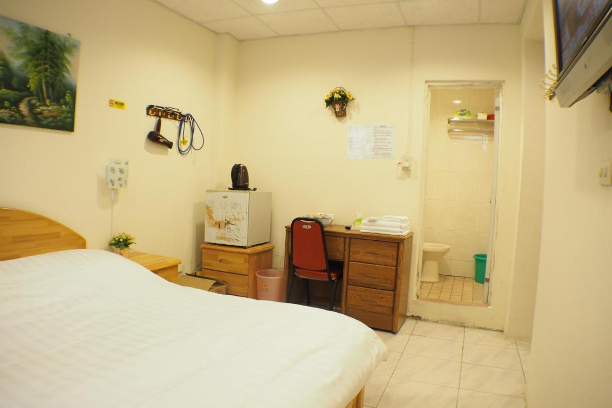 Standard Double Room photo 3