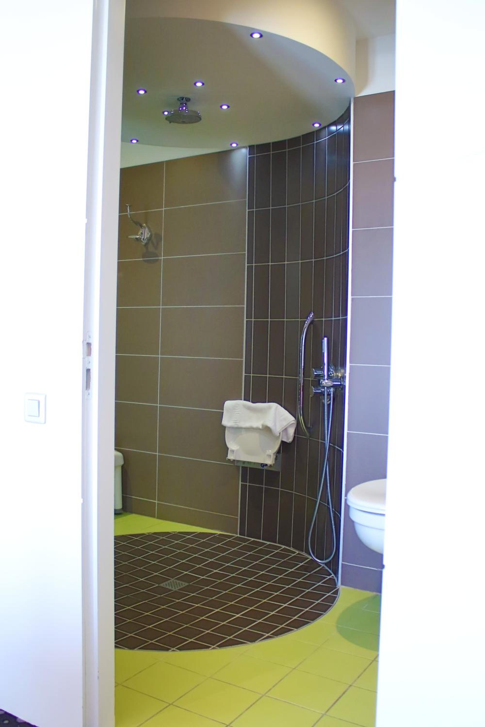 Deluxe Triple Room with Sea View photo 3