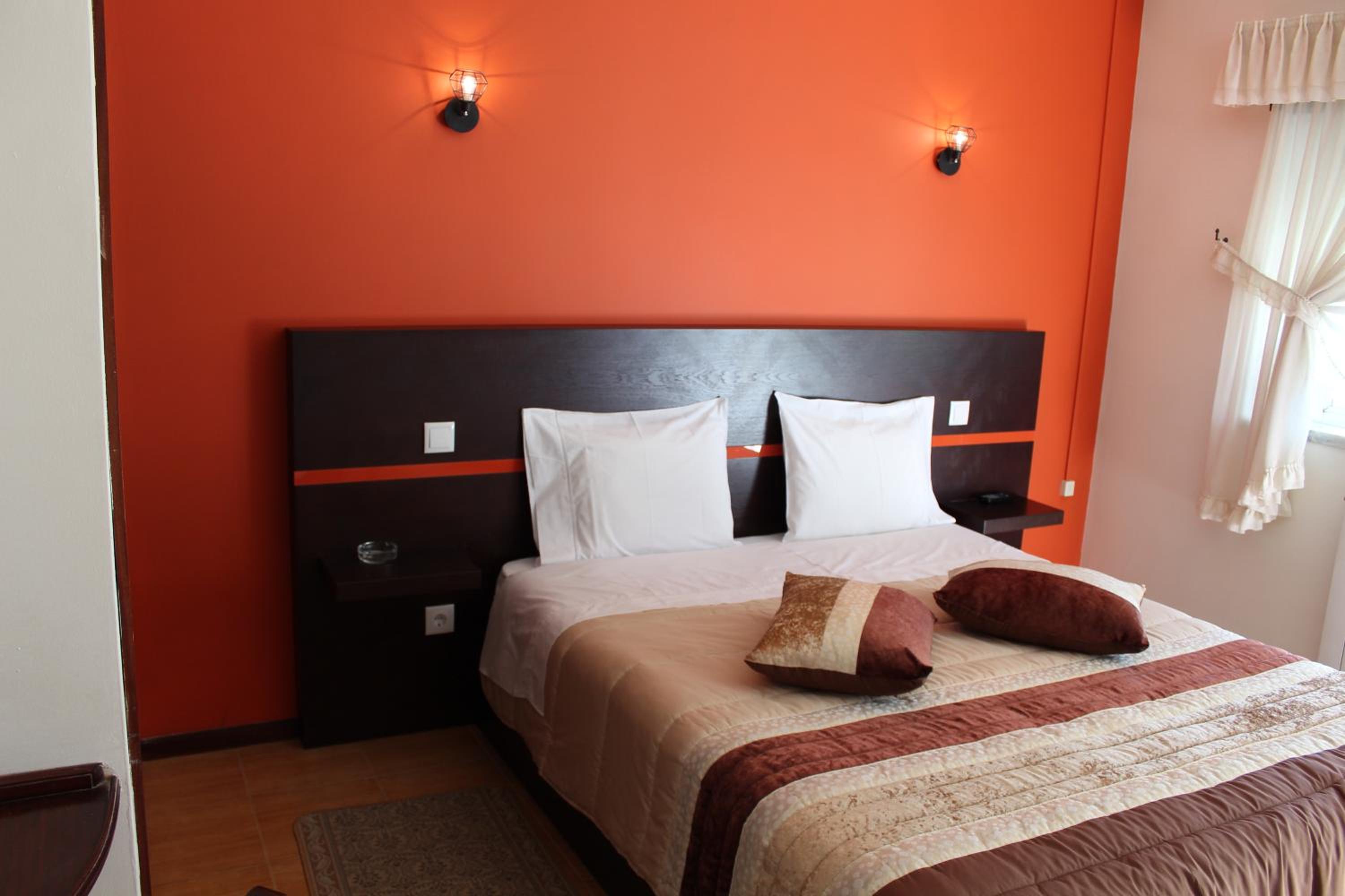 Double Room - Photo 8