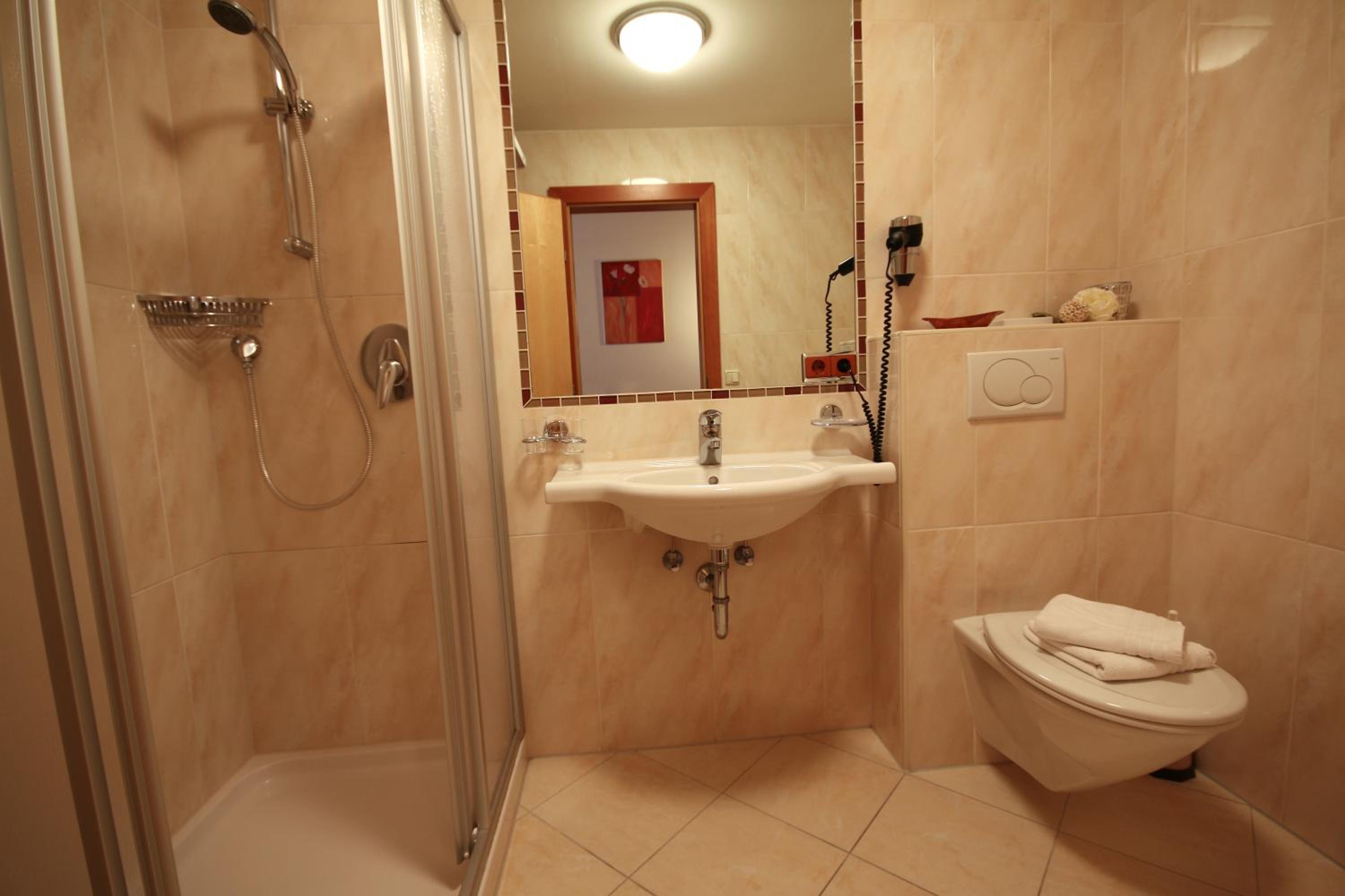 Triple Room - Photo 8