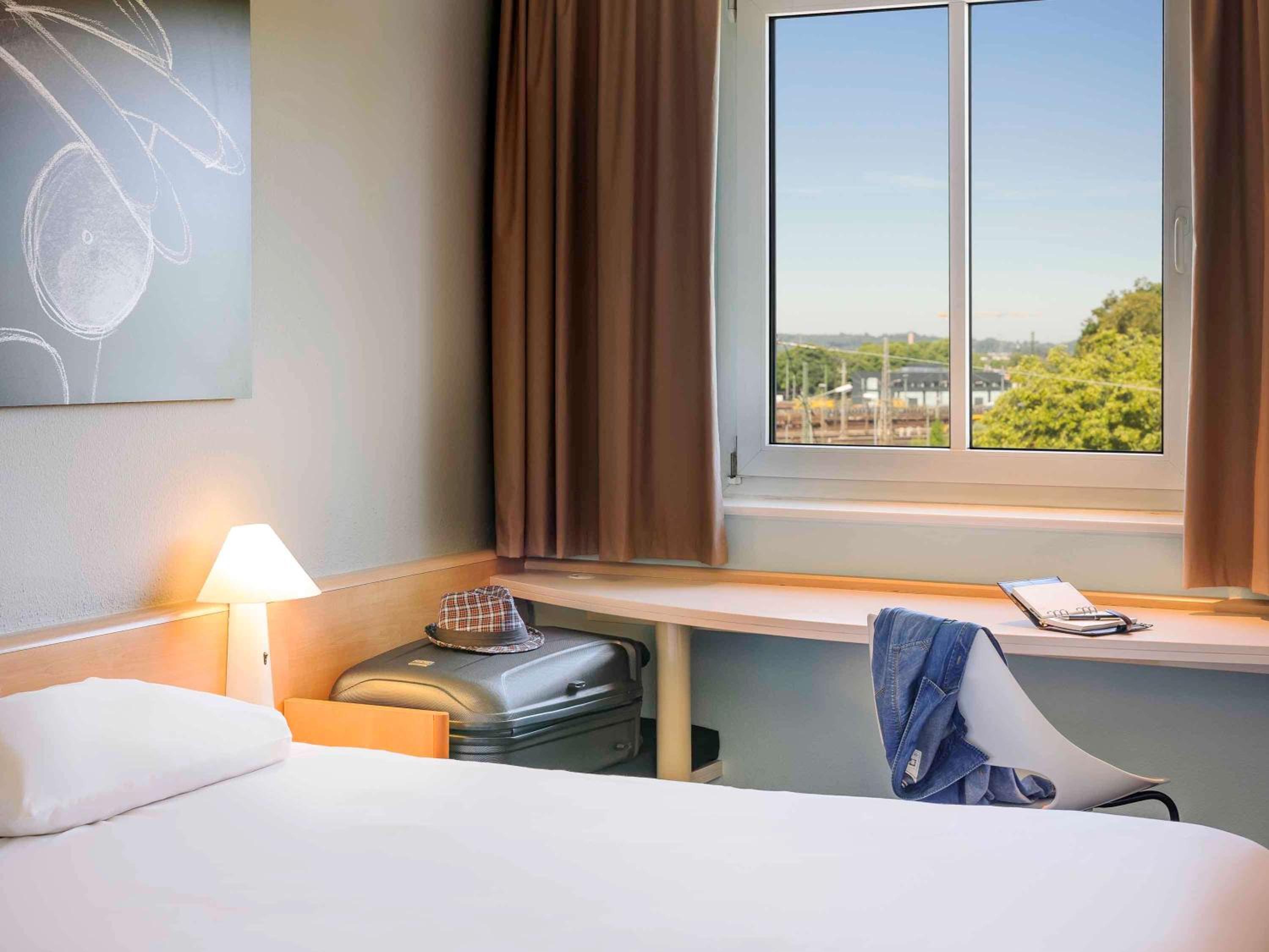 Double Room - Photo 6
