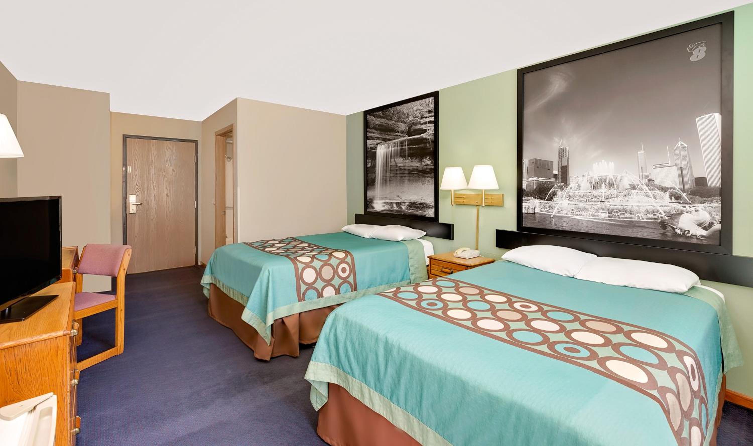Double Room with Two Double Beds - Non-Smoking - Photo 3