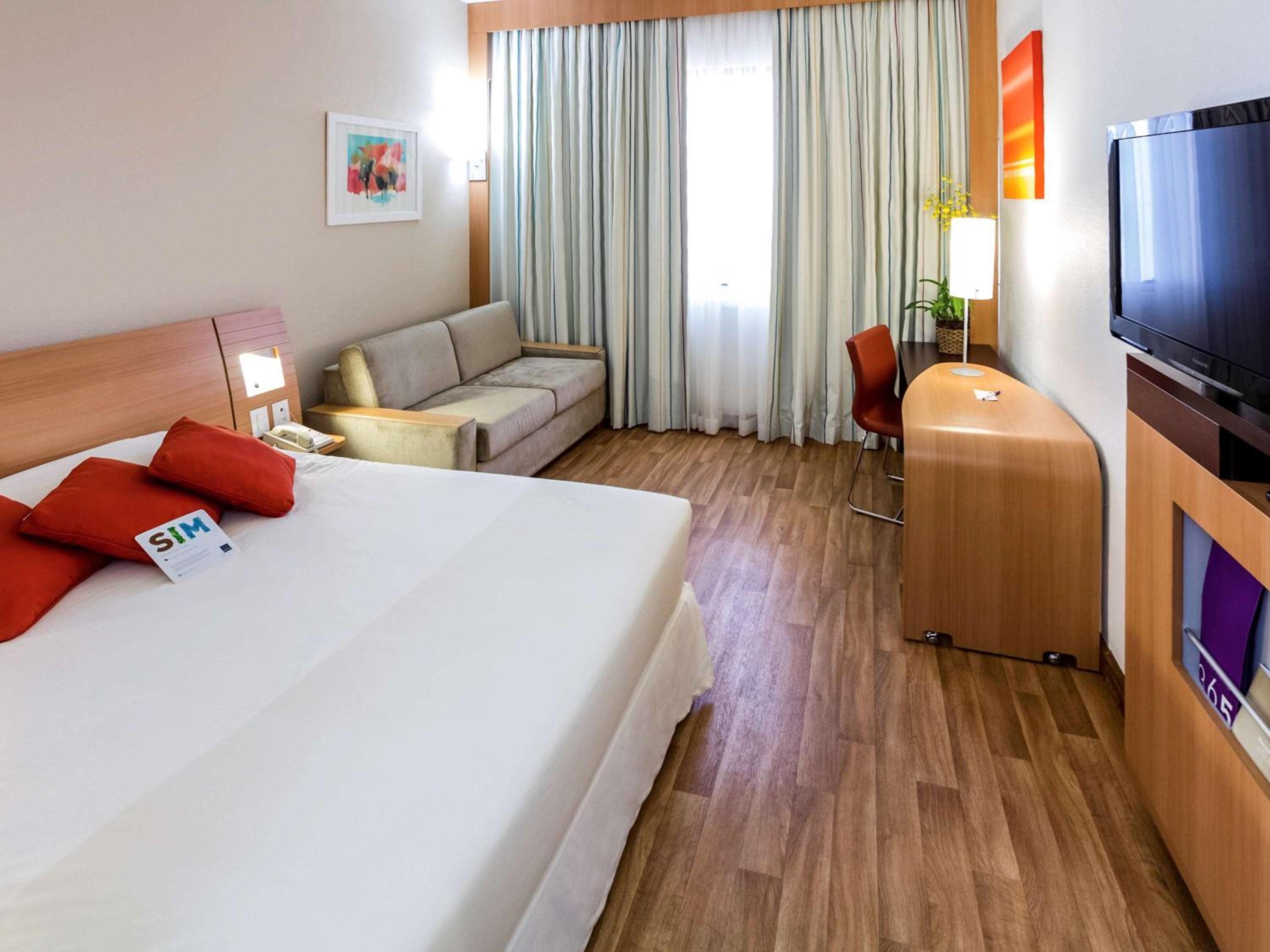 Superior Double Room with Sofa