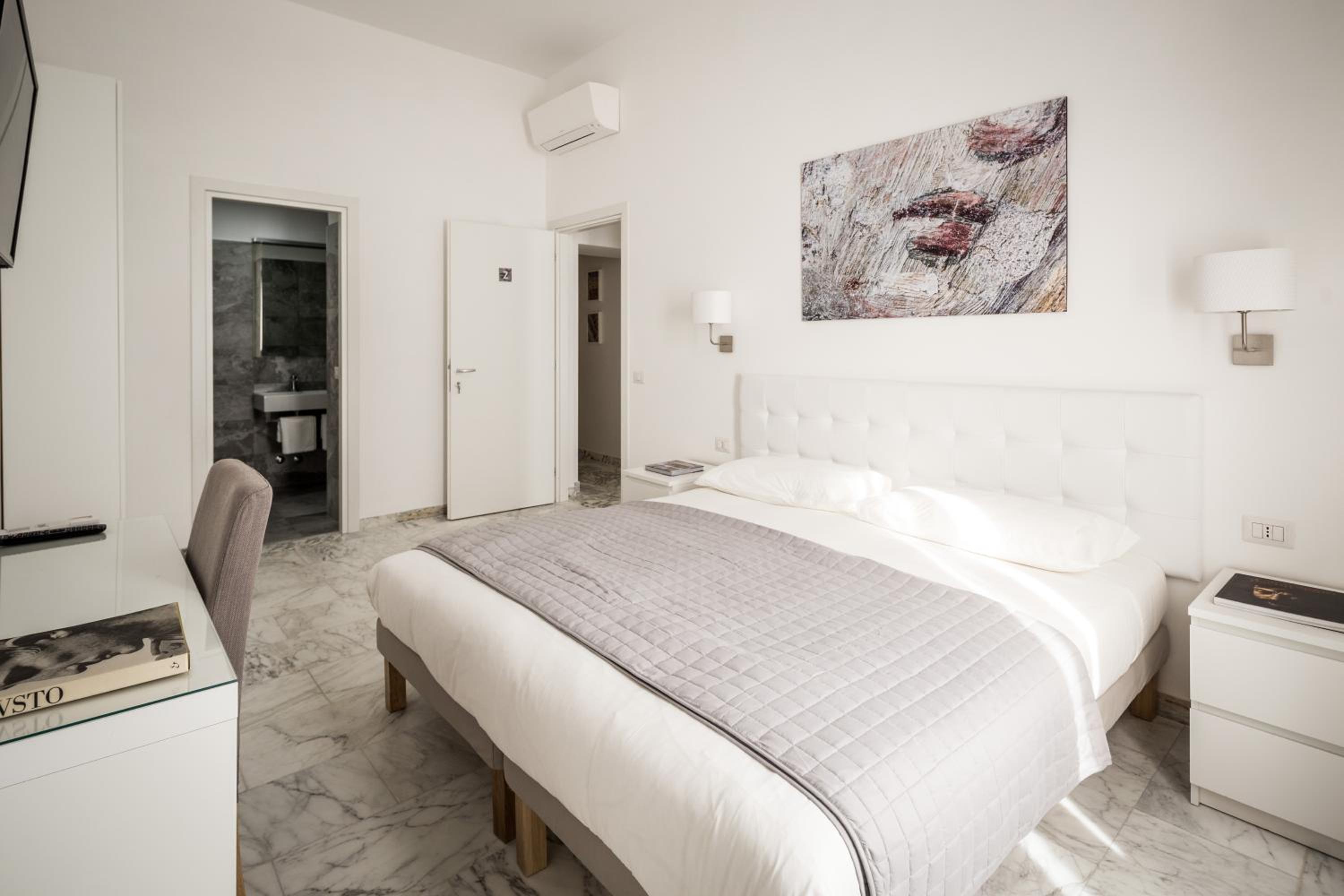 Double or Twin Room with City View