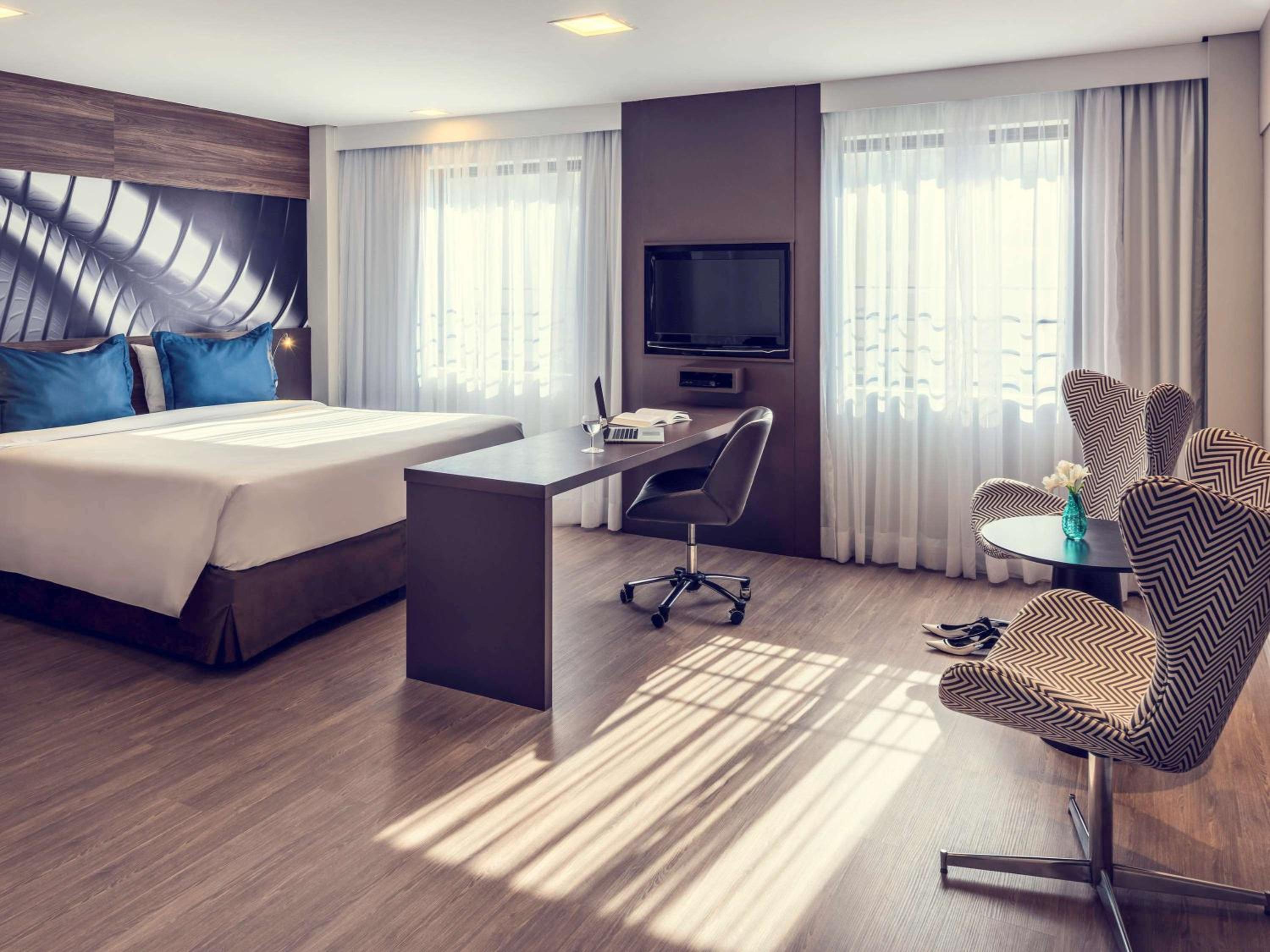 Superior King Room - Photo 13