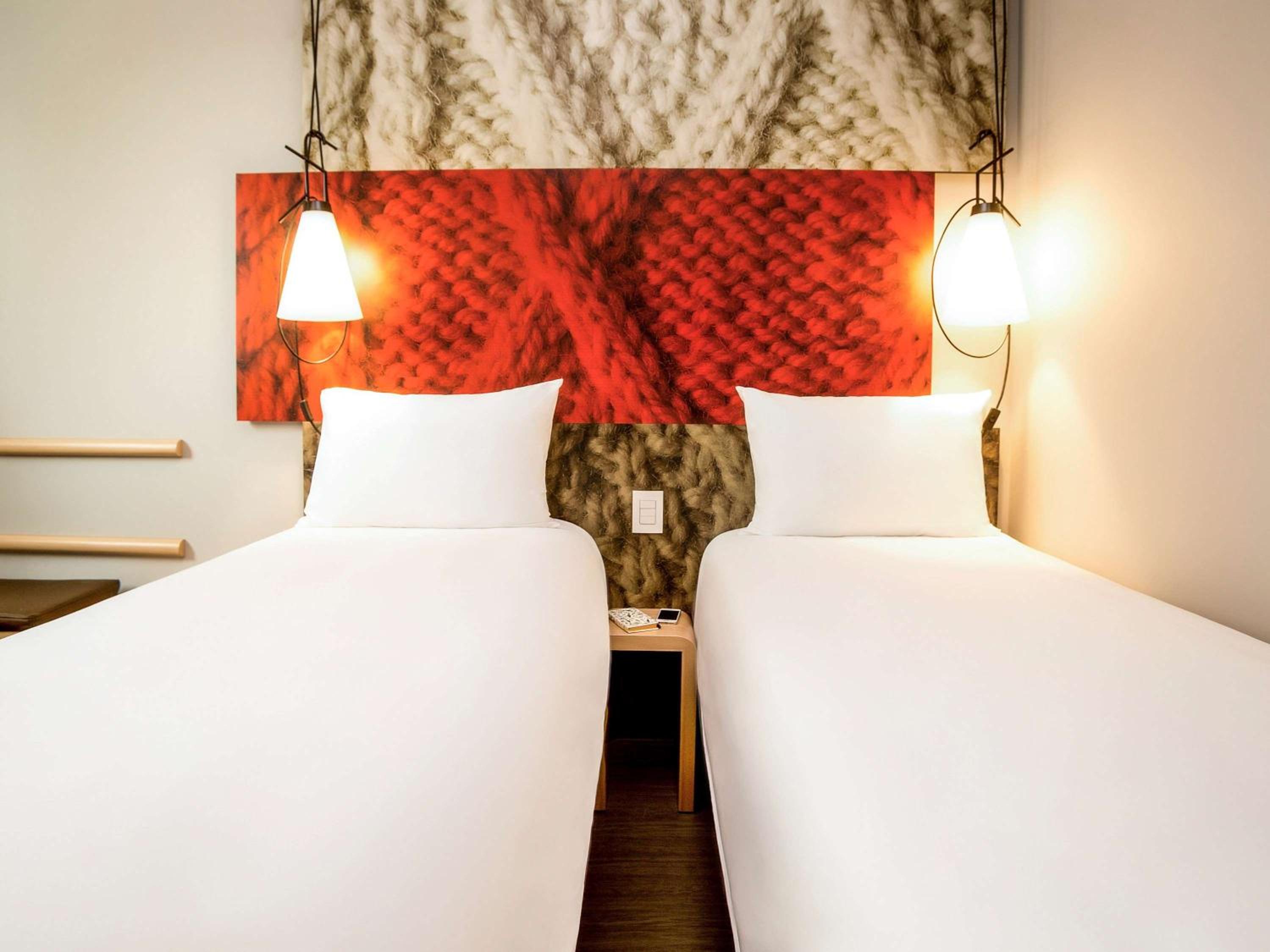 Standard Twin Room - Photo 1