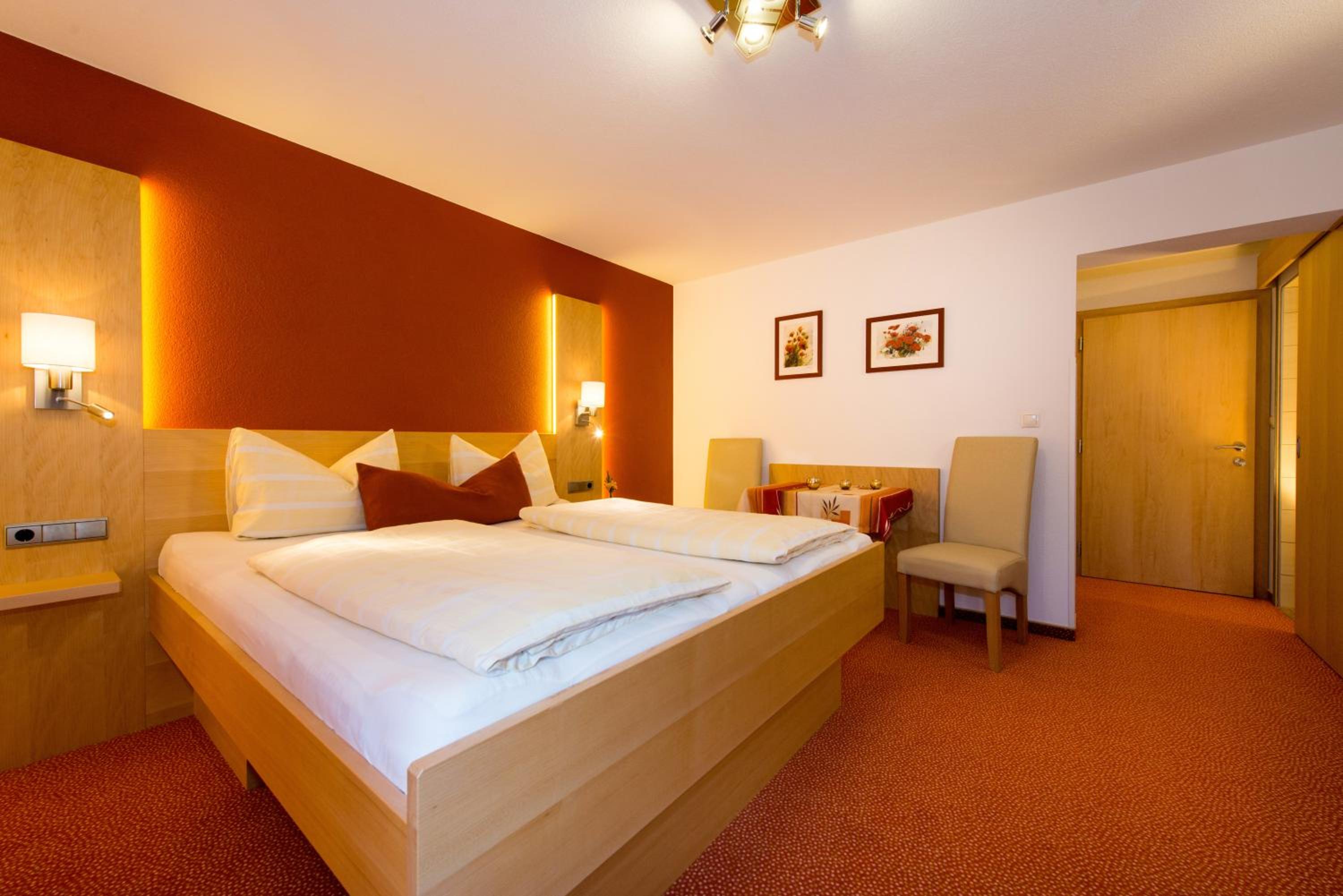 Double Room with Mountain View photo 2