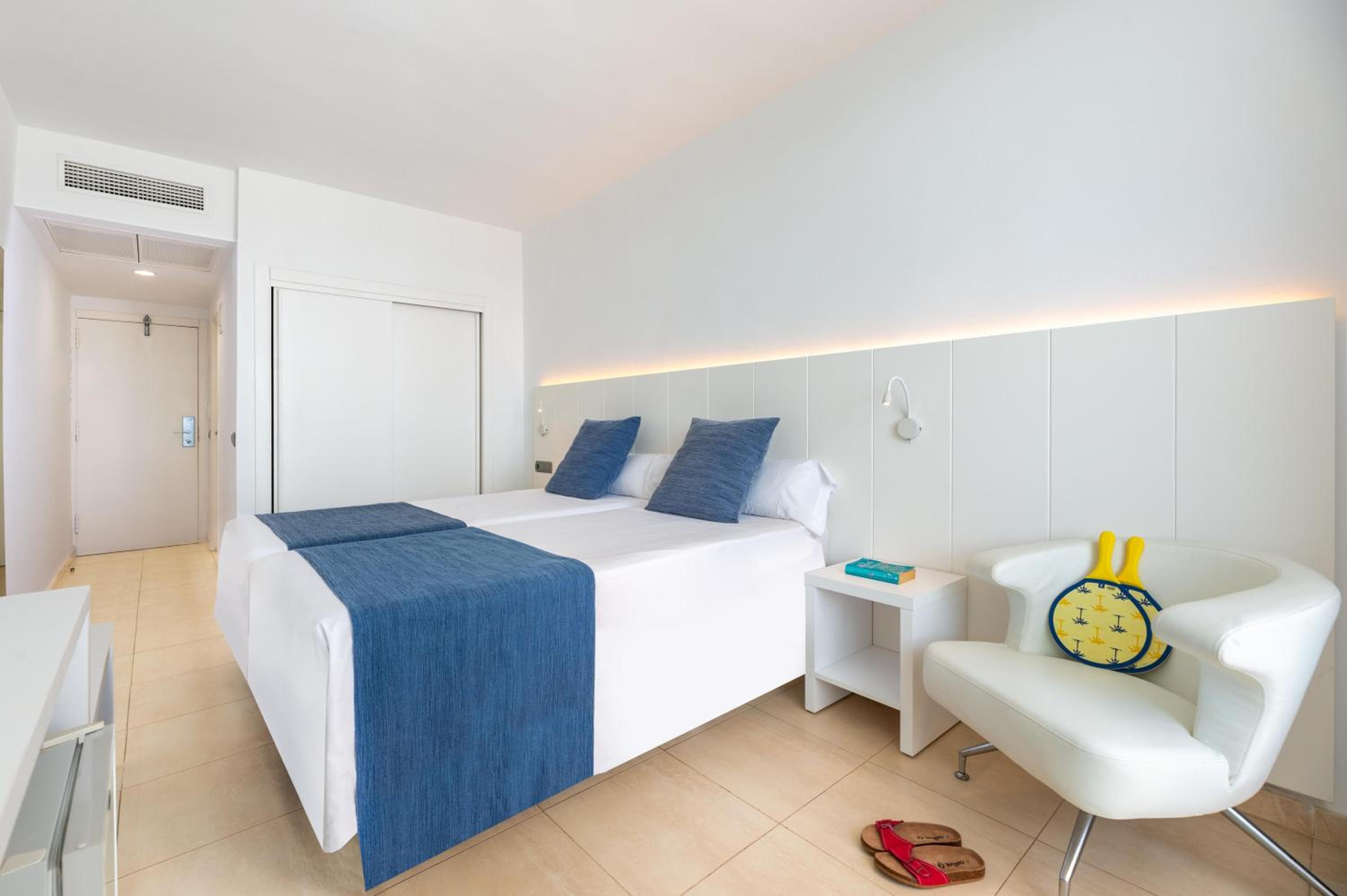 Twin Room Panoramic View photo 2