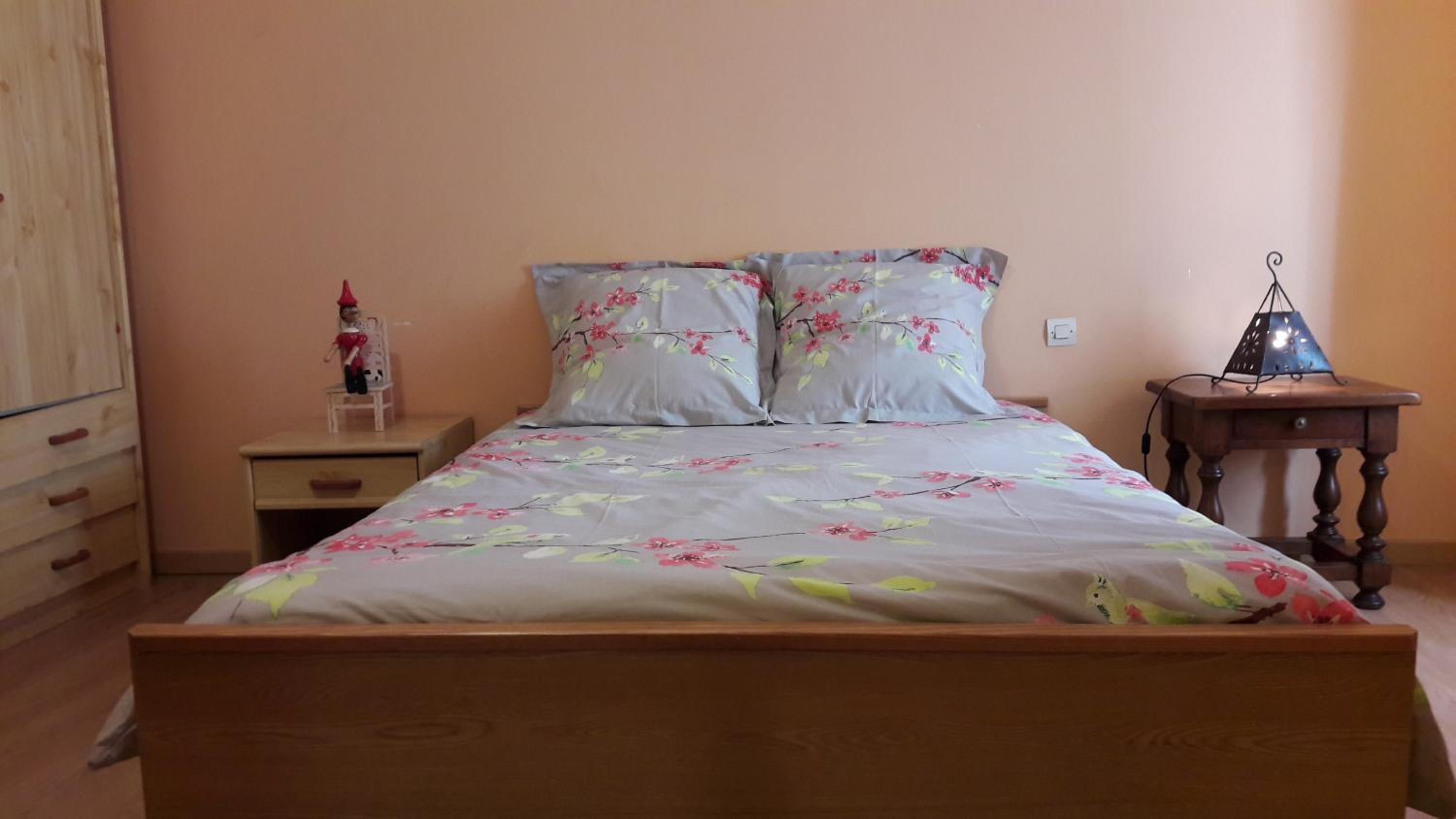 Two-Bedroom House - Photo 18