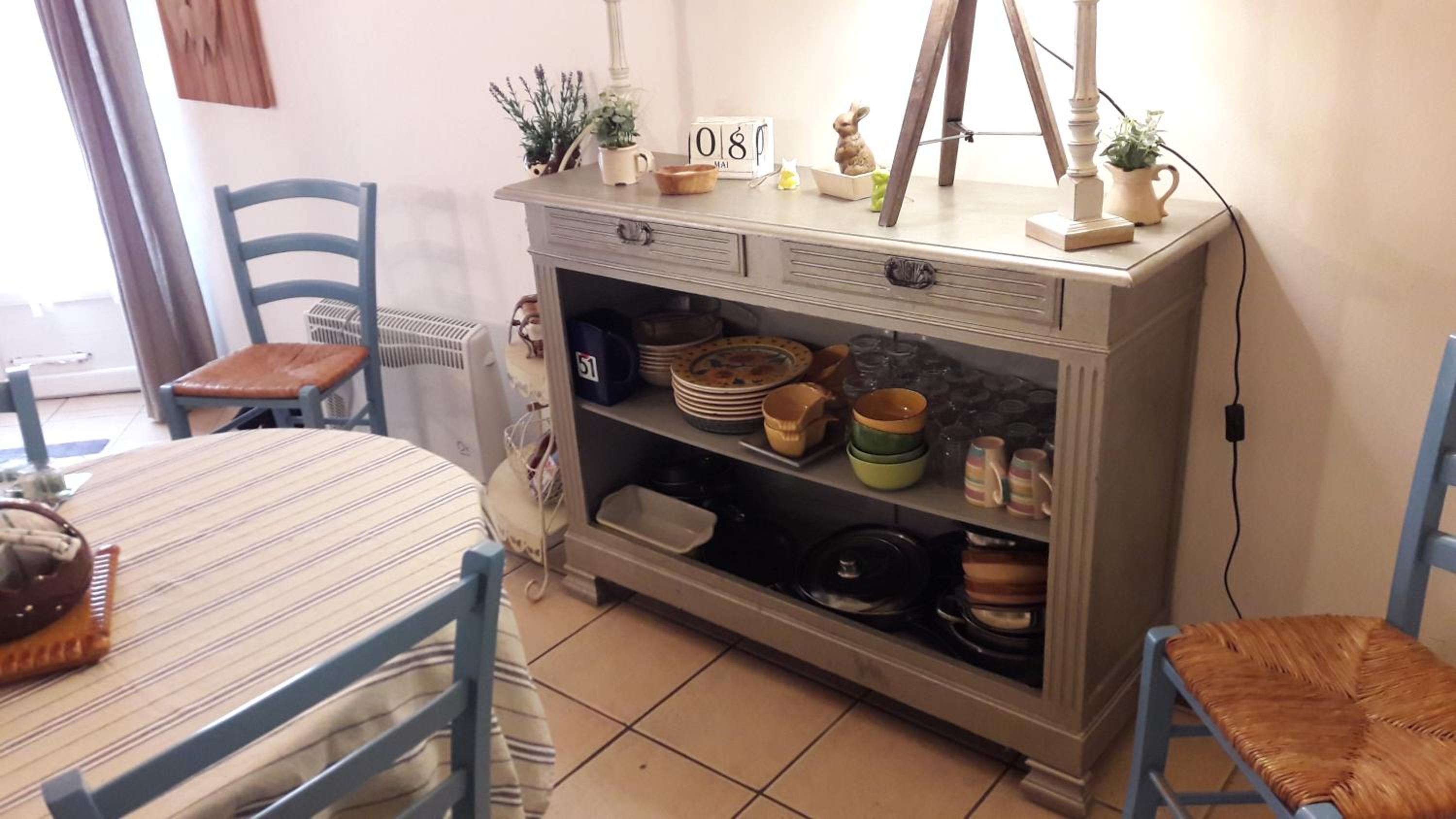 Two-Bedroom House - Photo 27