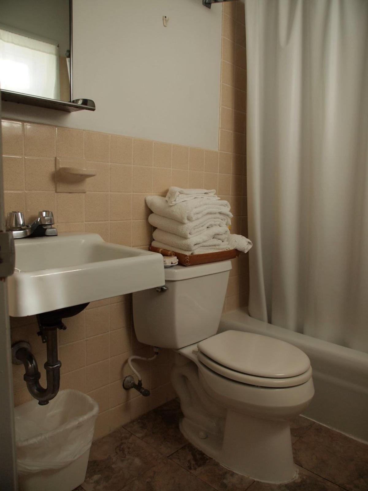 Large Double Room photo 2