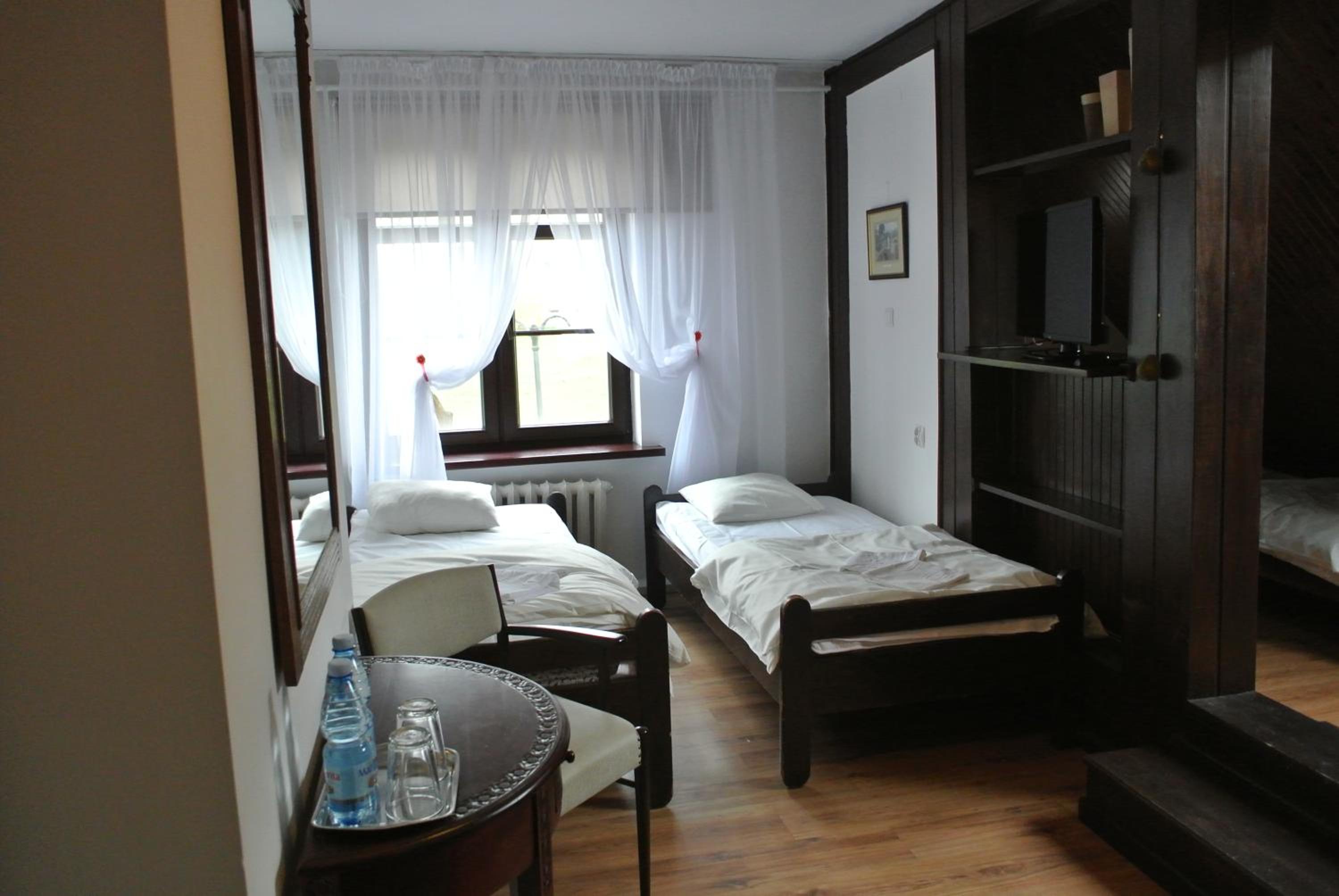 Classic Quadruple Room