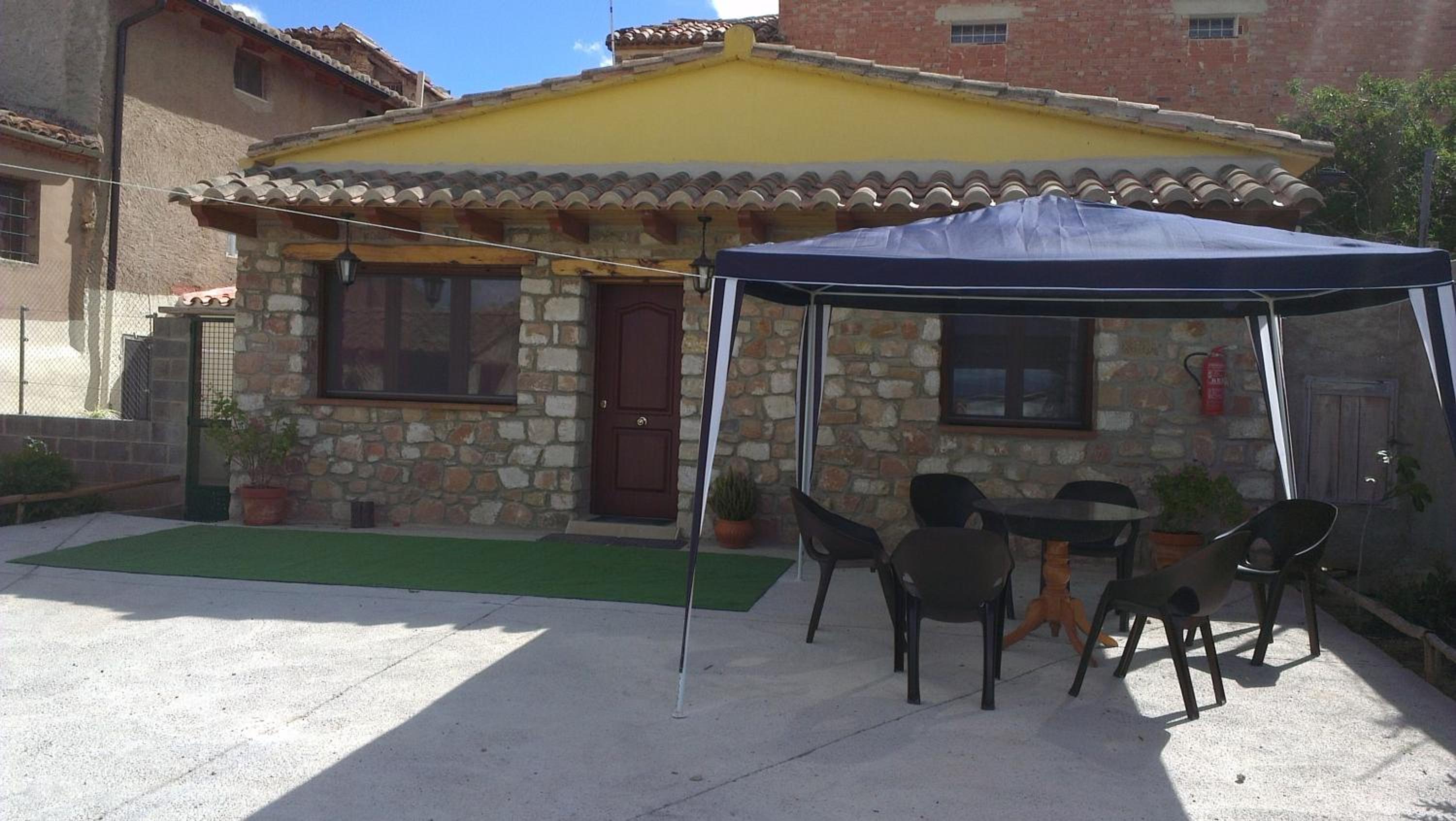 Three-Bedroom House - Photo 25