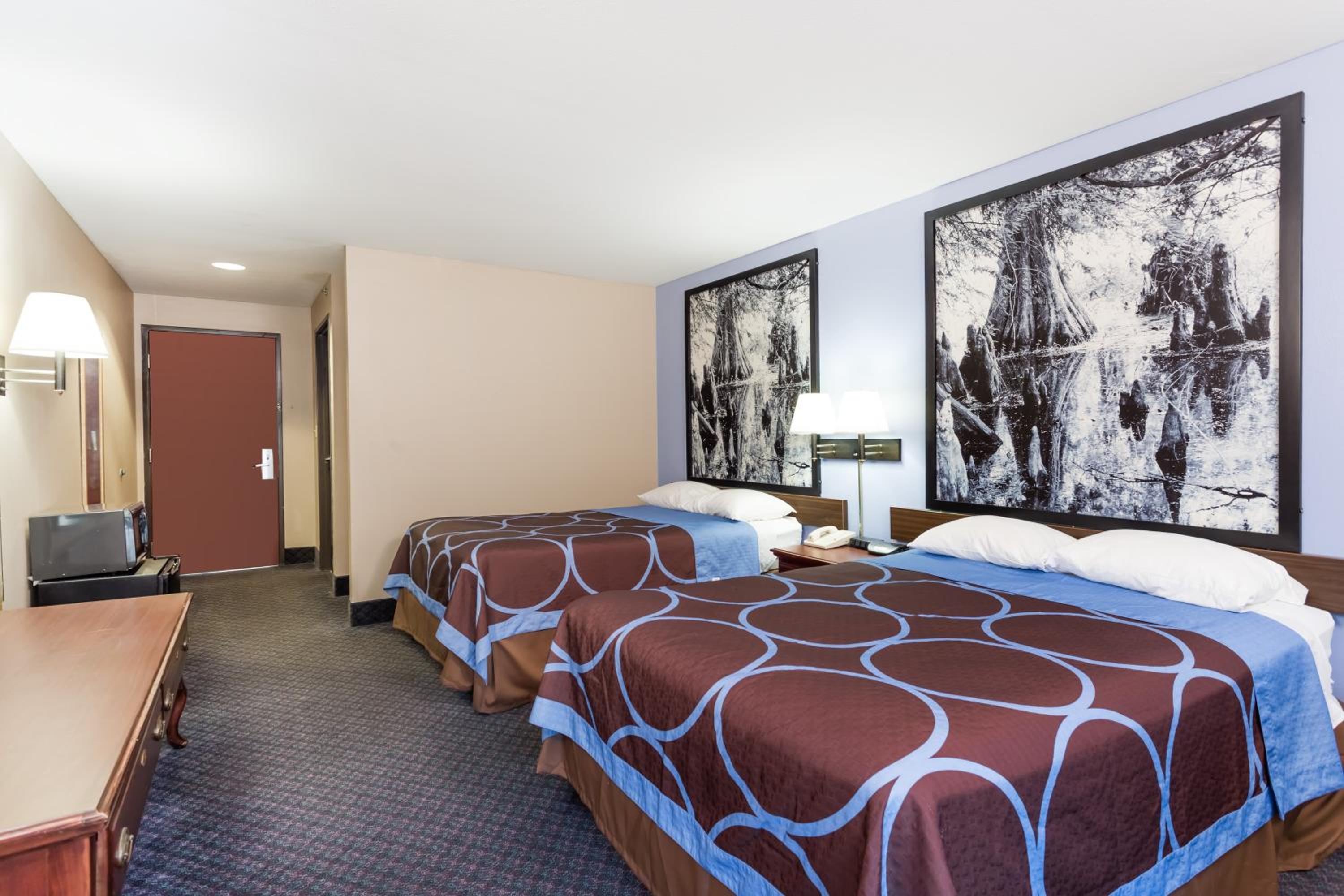 King Room - Non-Smoking - Photo 1