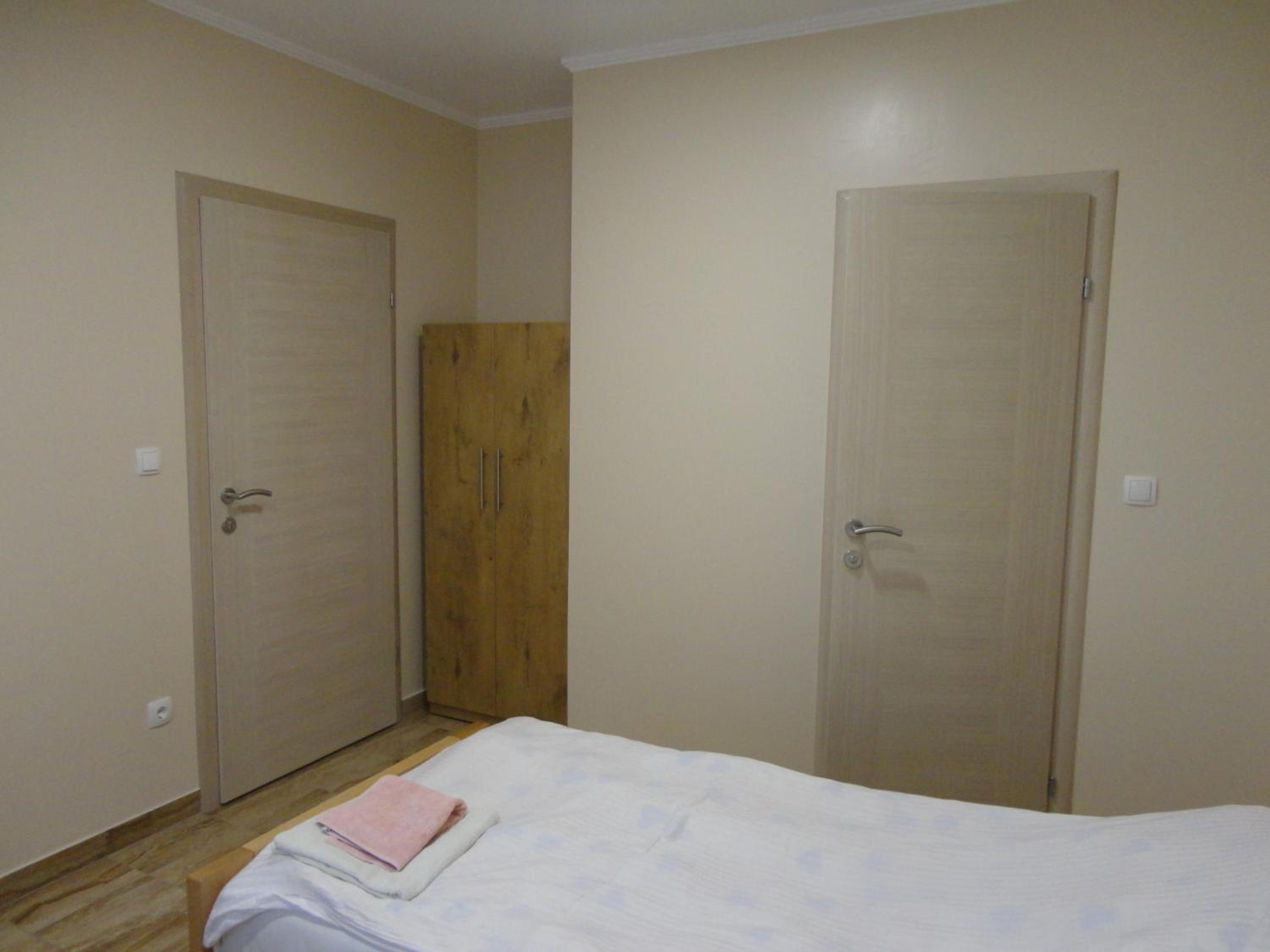 Budget Double or Twin Room - Photo 3