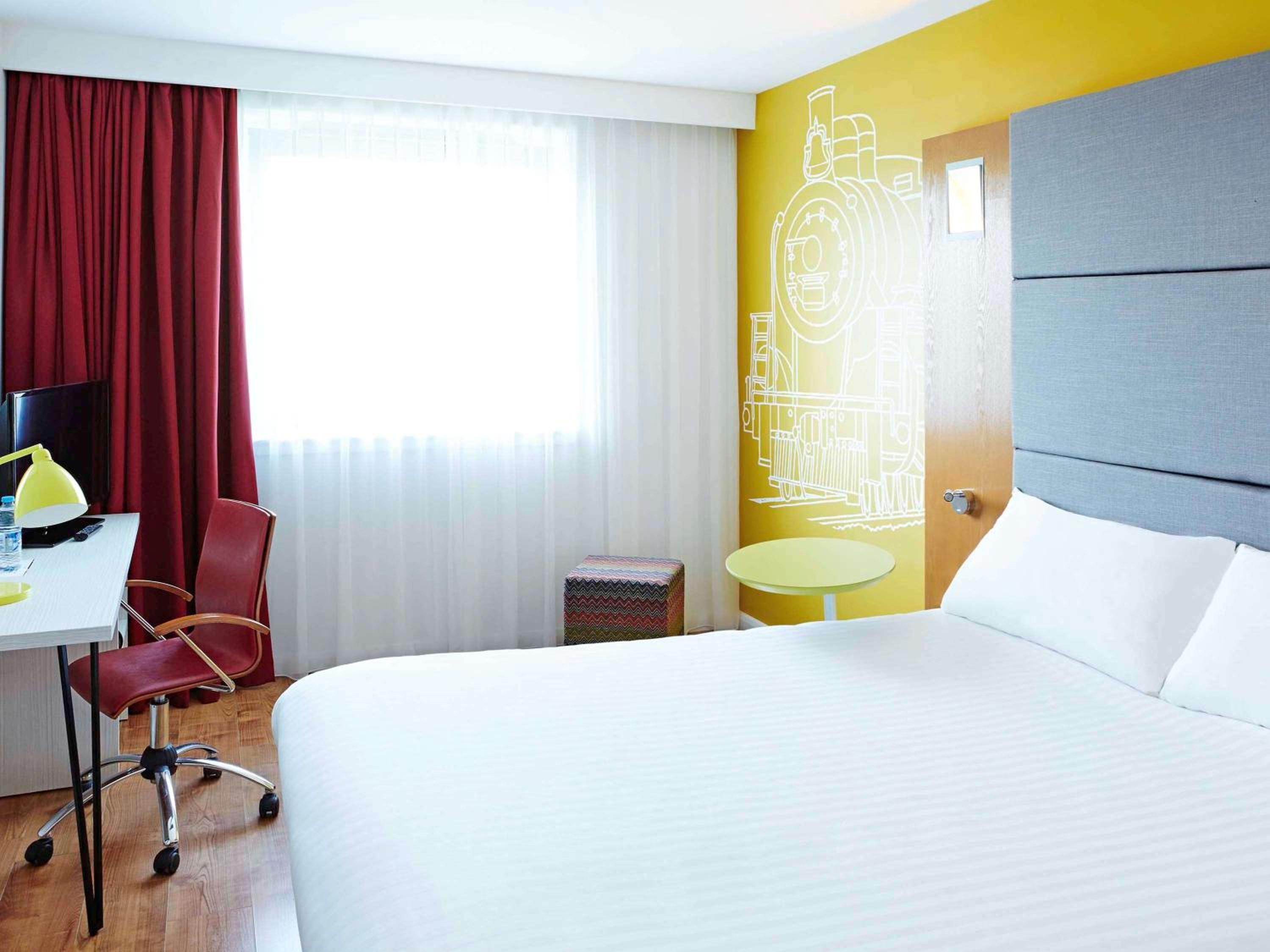 Queen Room - Photo 2