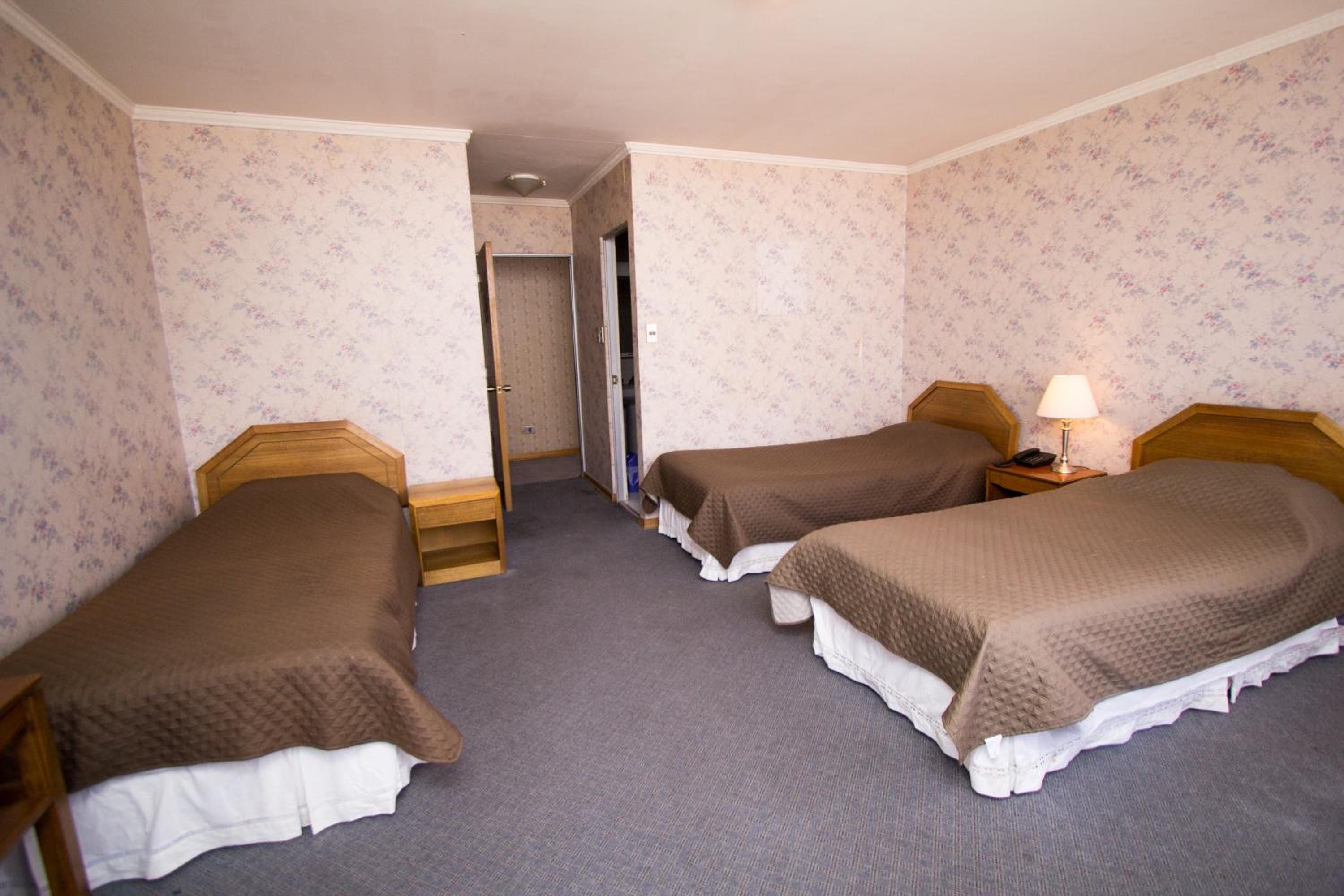 Classic Triple Room photo 2