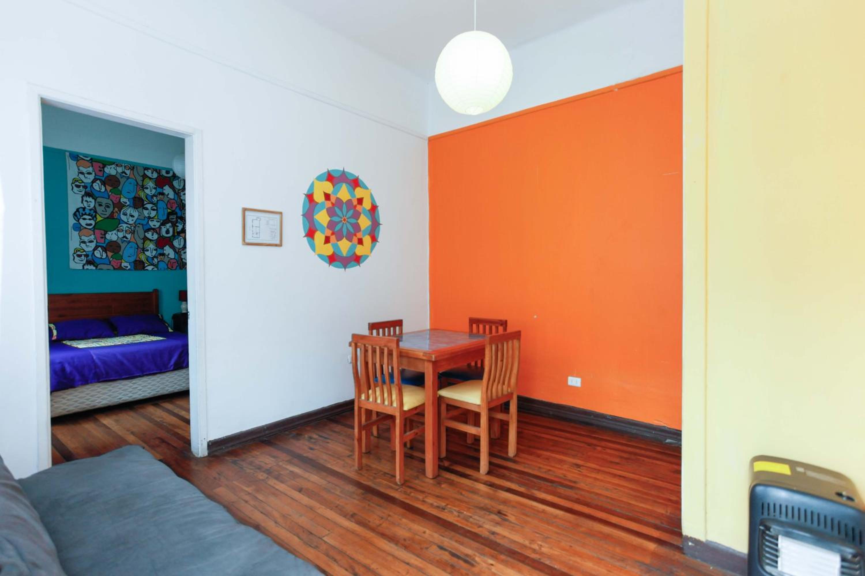 One-Bedroom Apartment photo 2