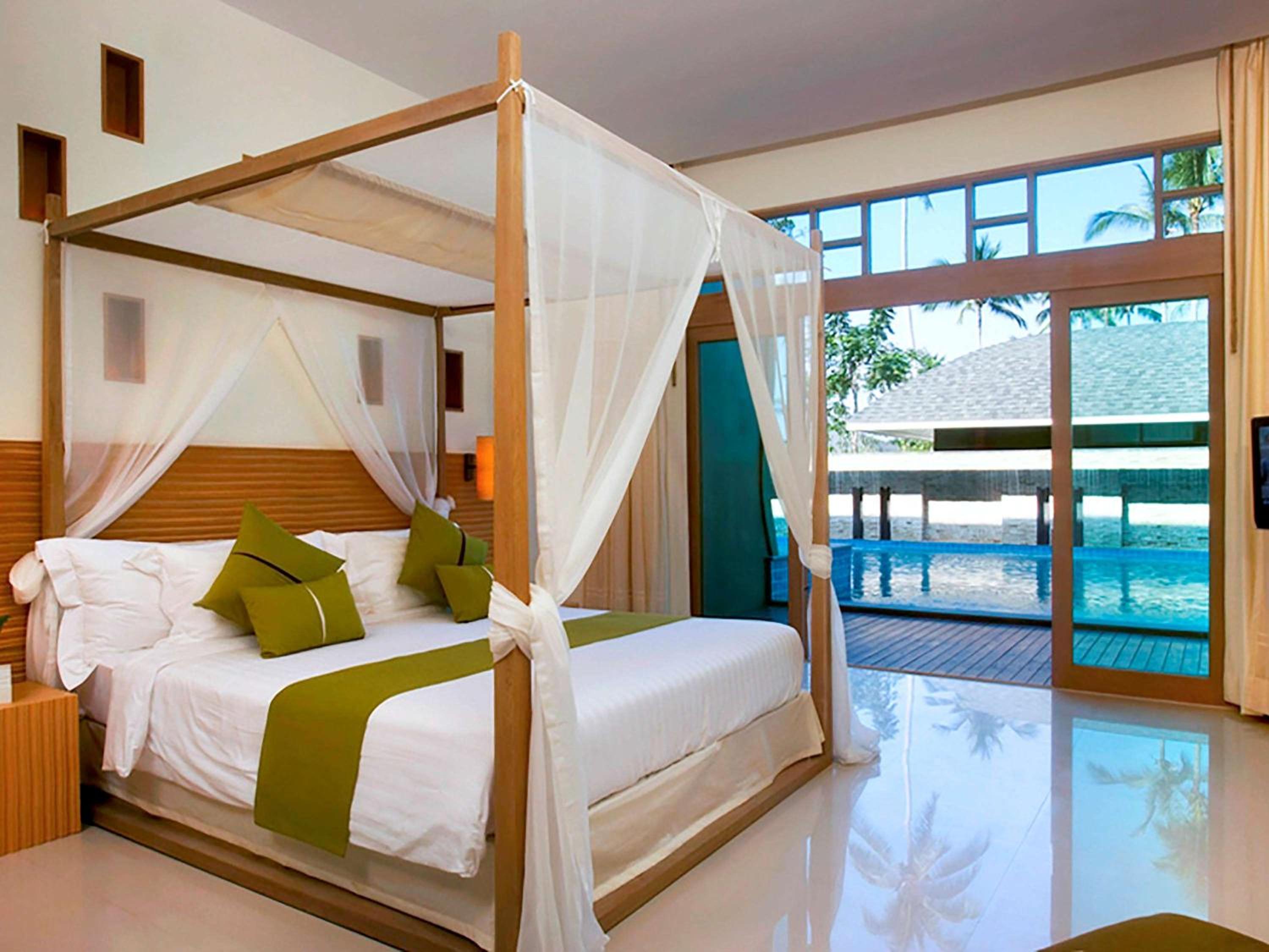 Deluxe Double Room with Pool Access - Photo 5