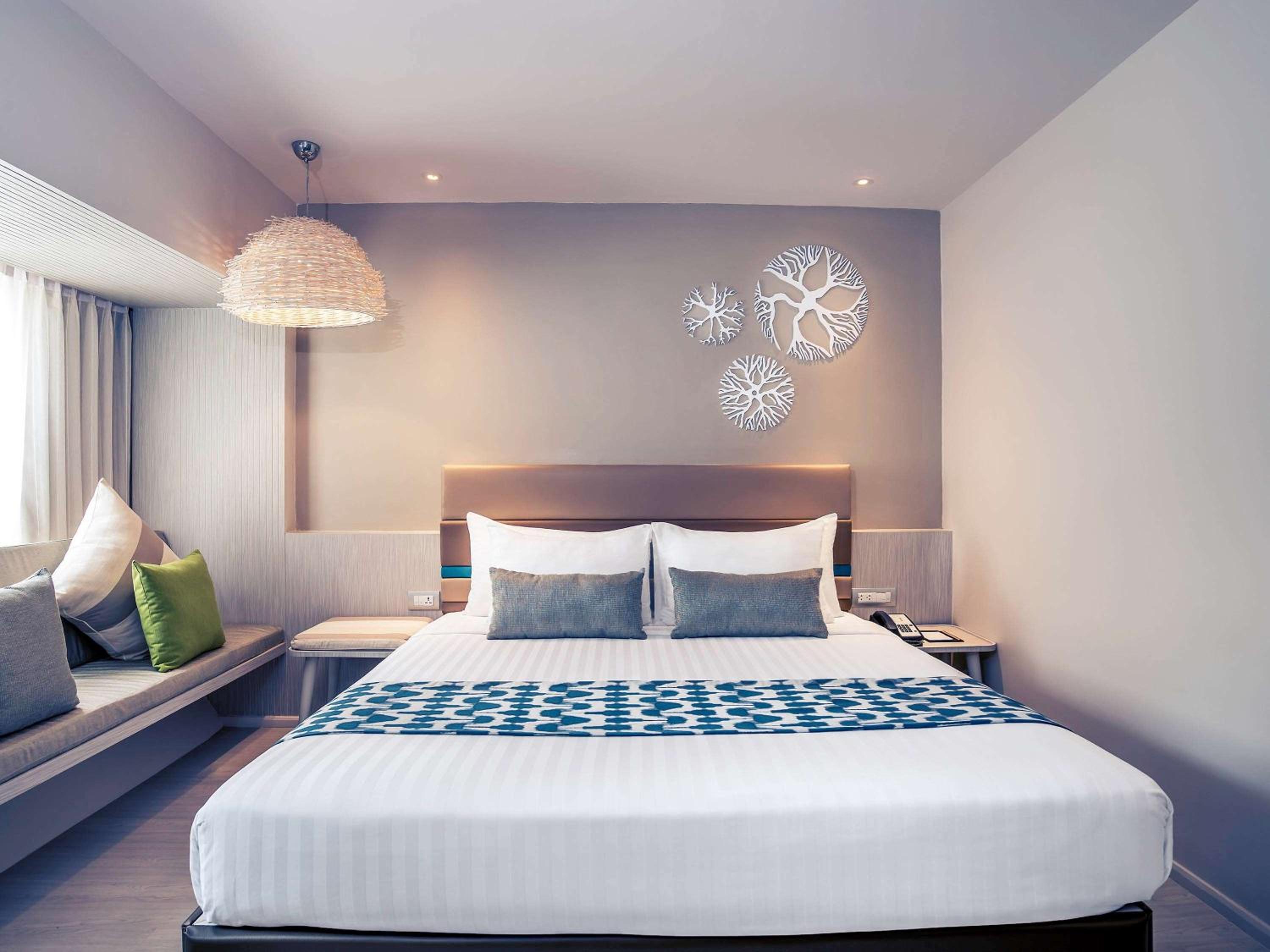 Standard King Room - Photo 4