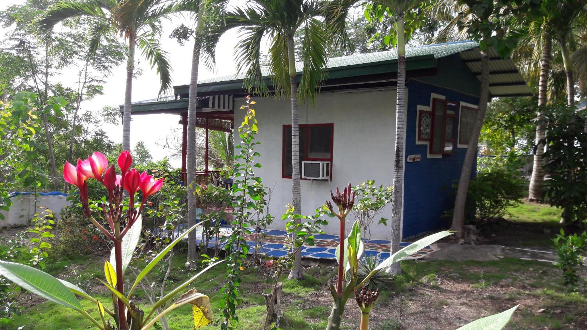 Cliffside Villa with Air Conditioning - Photo 4